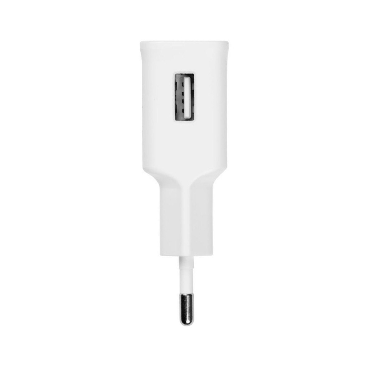 Un adattatore da muro USB bianco con porta USB-A in alto e spina in basso.
