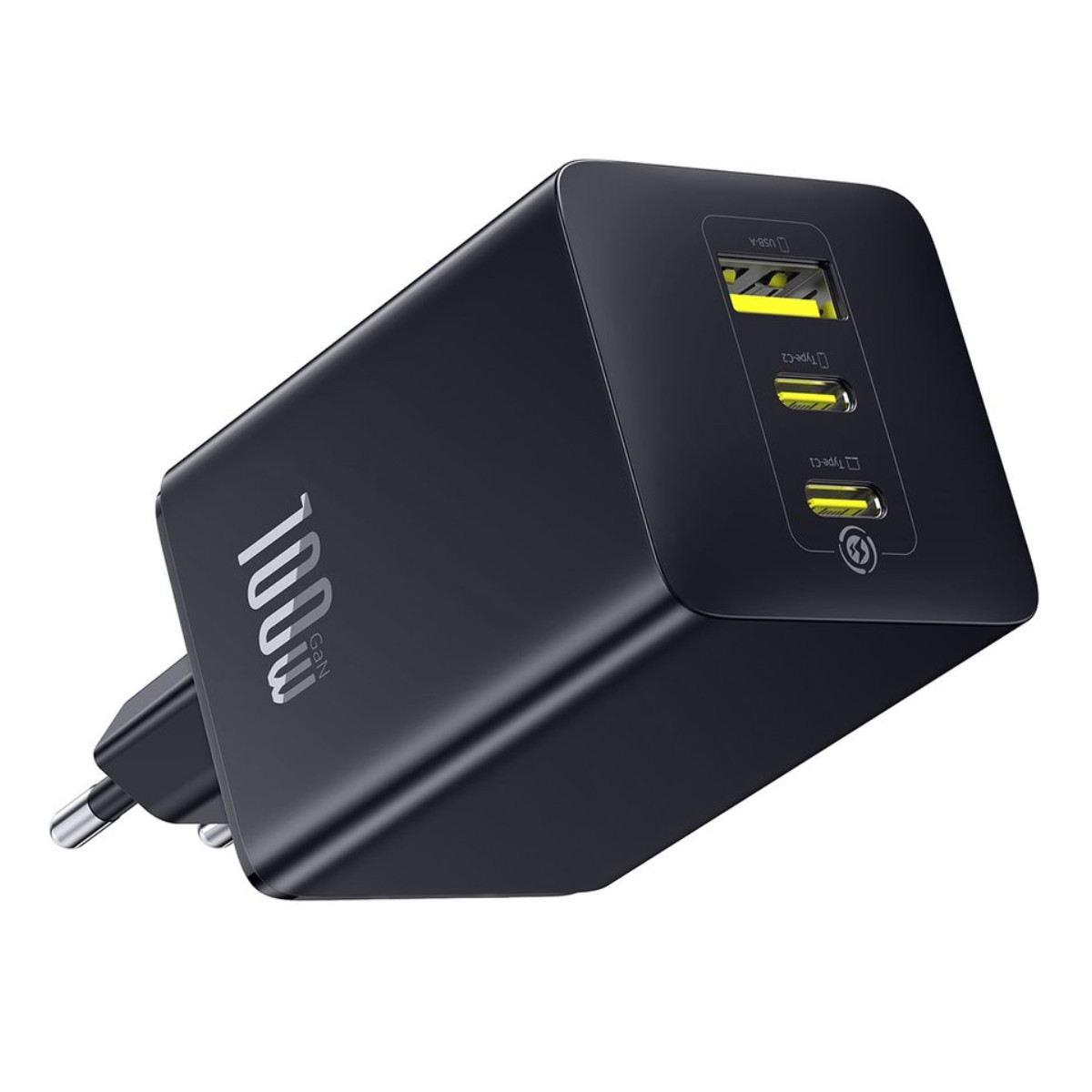 Adattatore di alimentazione nero da 100W con una porta USB-A e due USB-C.