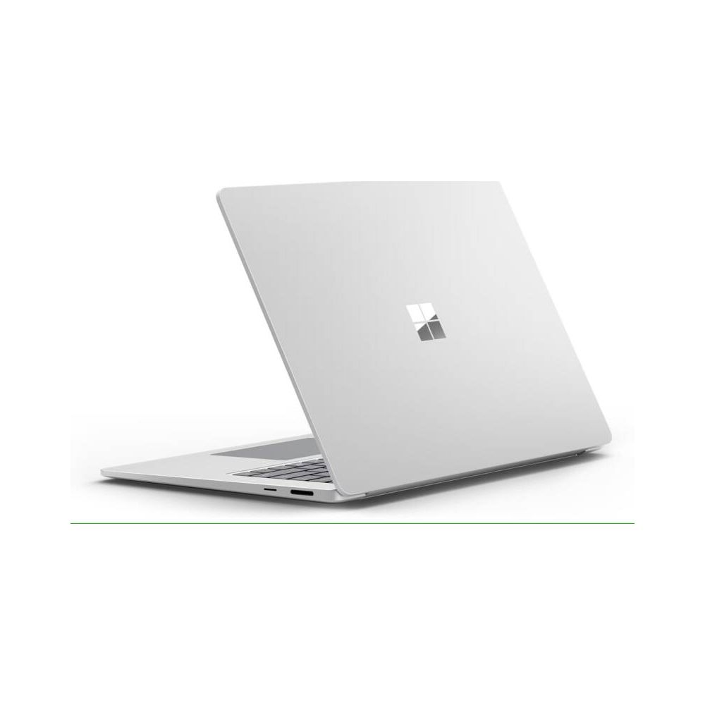 Ein silberner Laptop mit dem Microsoft-Logo auf dem Deckel, auf weißem Hintergrund.
