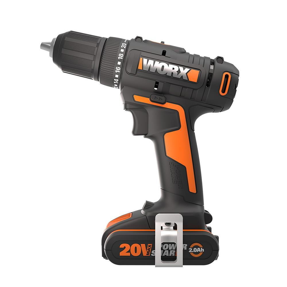 Trapano avvitatore a batteria Worx nero e arancione con mandrino in metallo e indicatore batteria.