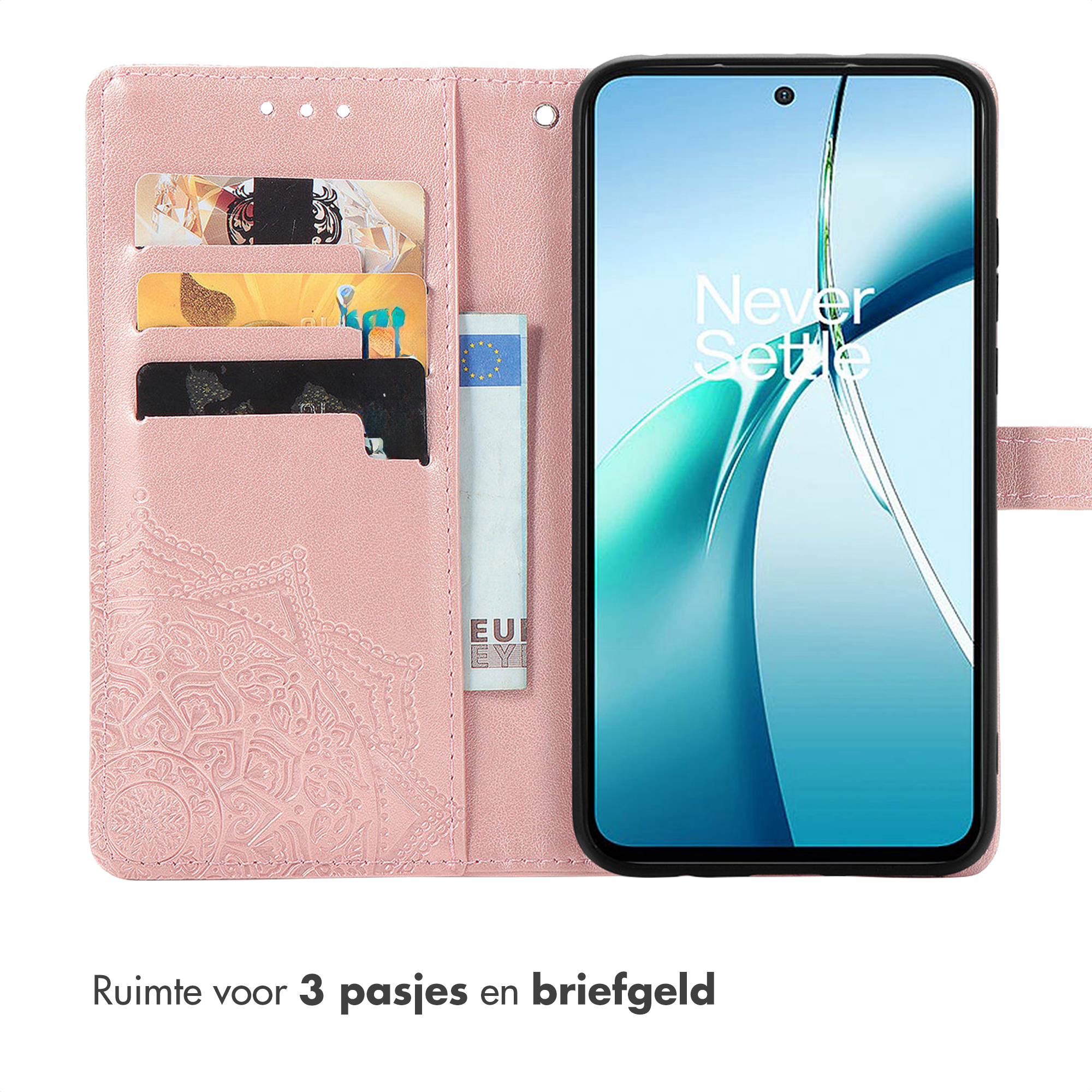 Een roze telefoonhoes met kaarthouders en een telefoon erin.