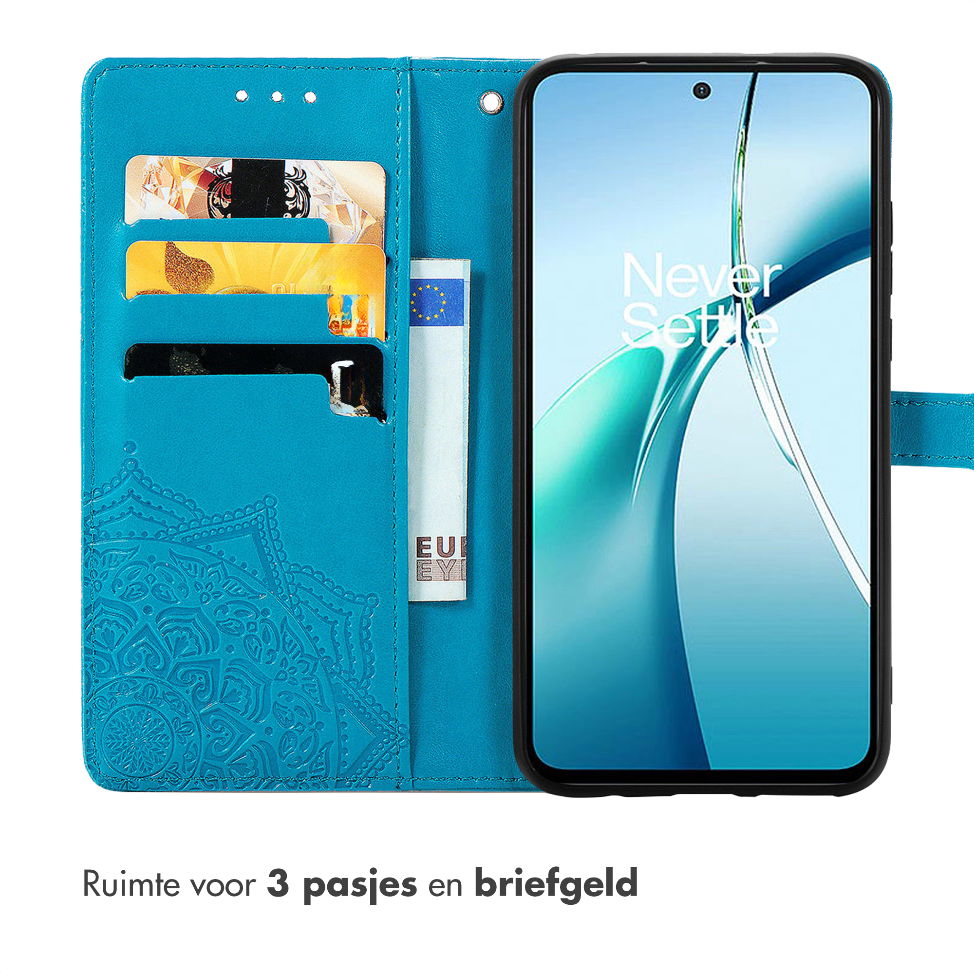 Een blauwe telefoonhoes met kaartsleuven en telefoon.