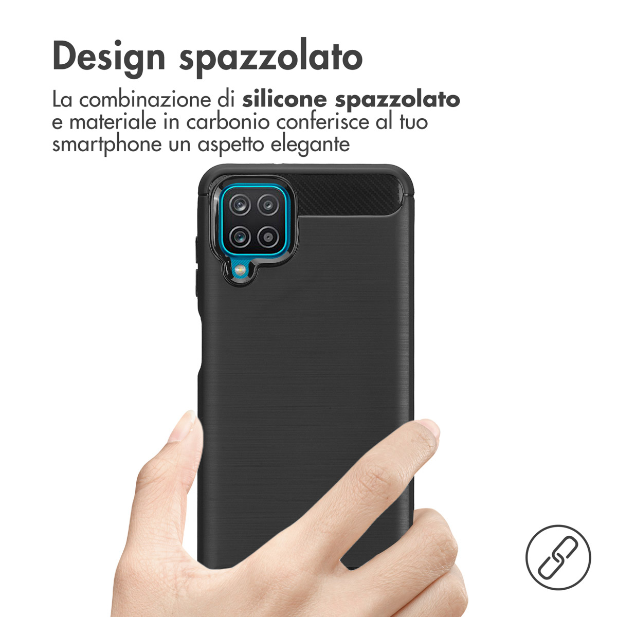 Cover nera per telefono con design spazzolato, tenuta in mano.