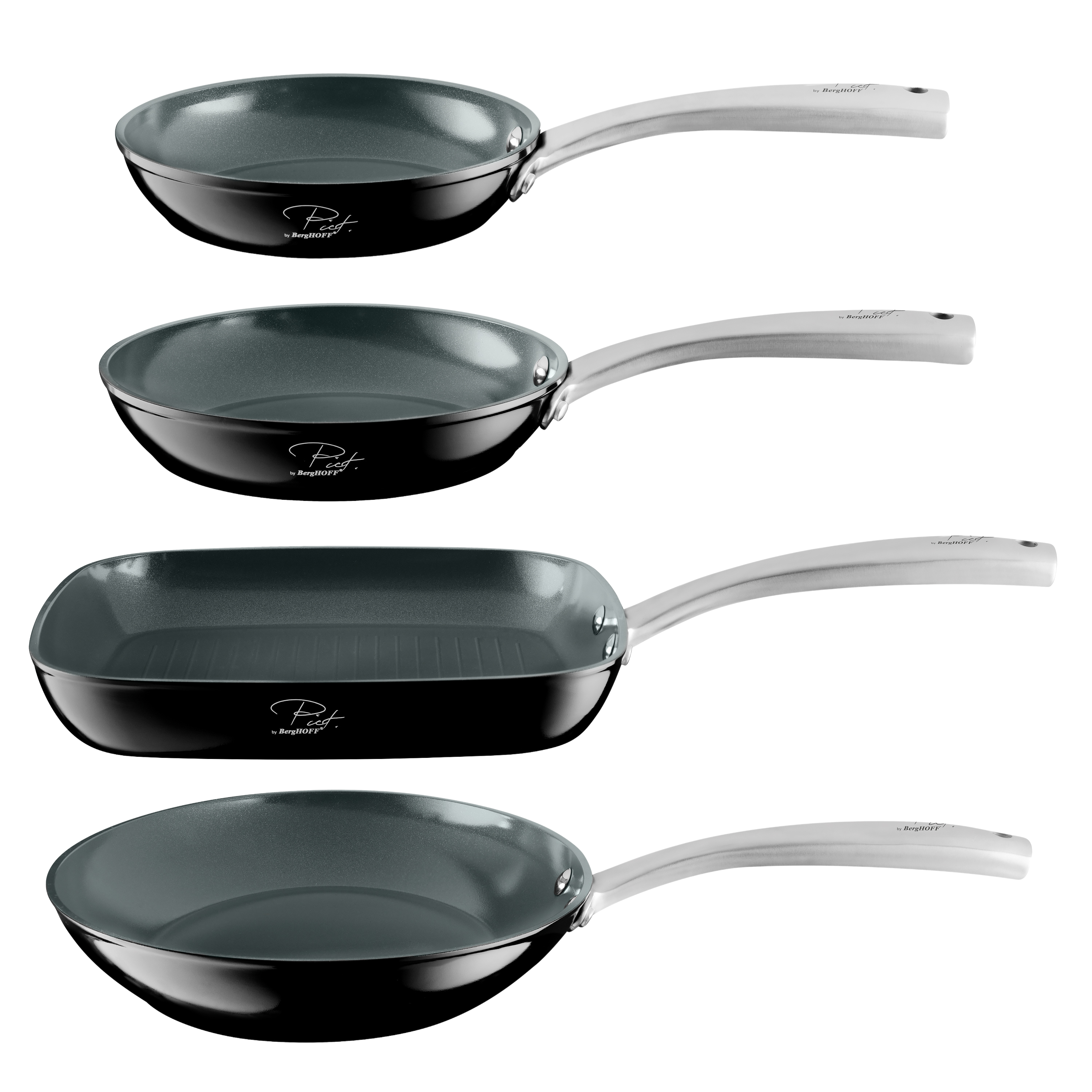 Vier pannen: twee ronde, één grillpan en nog een ronde pan.