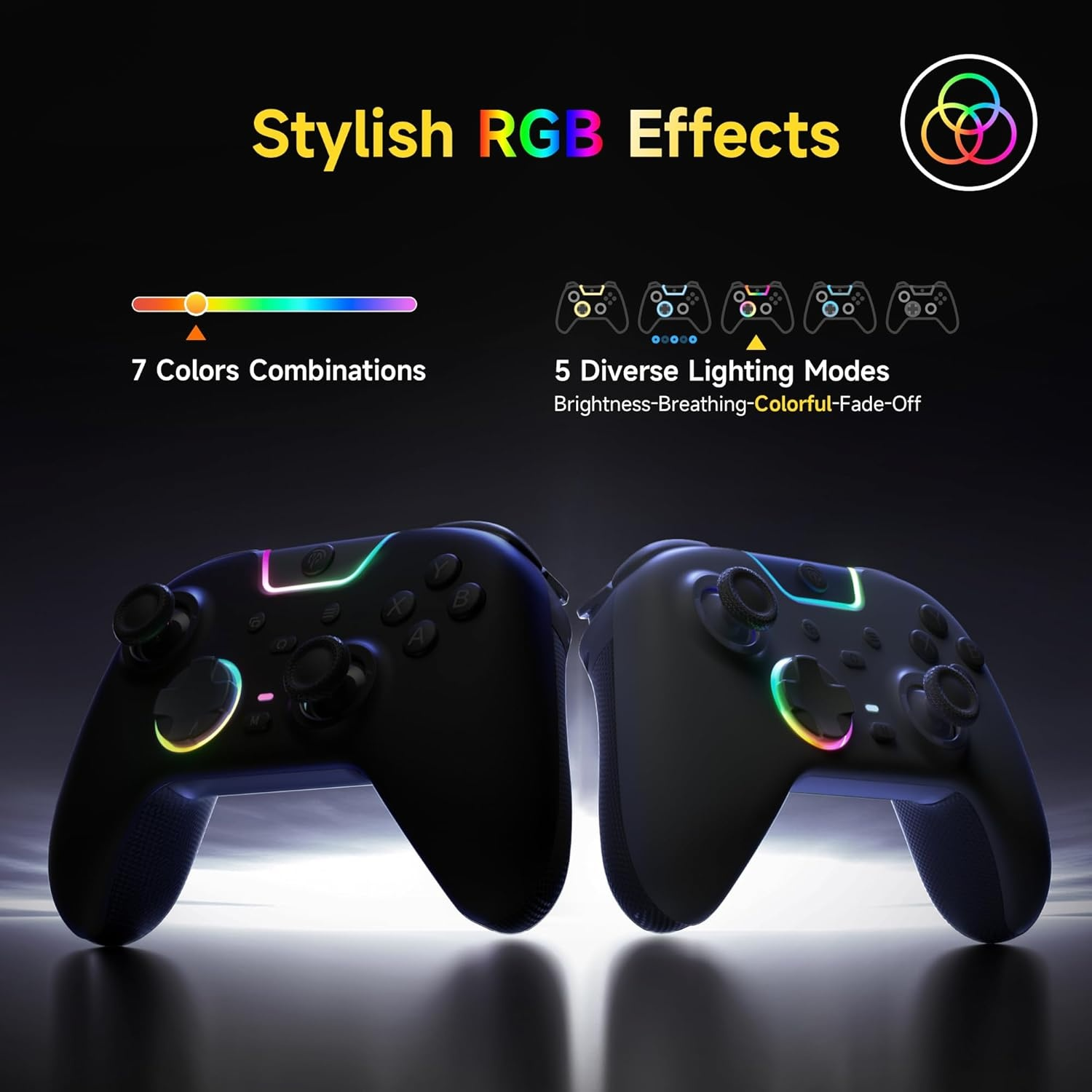 Zwei schwarze Controller mit stilvollen RGB-Lichteffekten und verschiedenen Farbkombinationen.