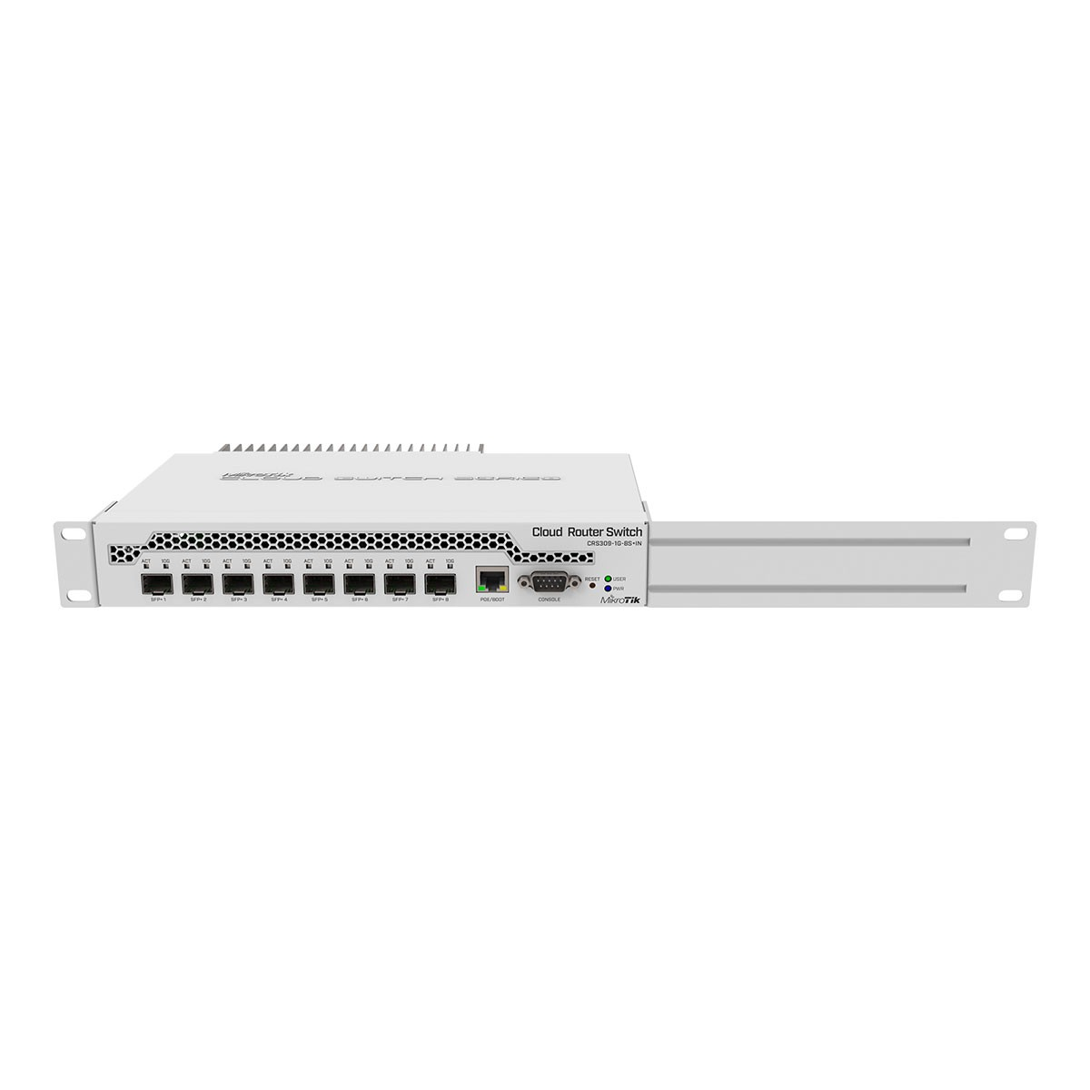 Un Cloud Router Switch bianco con porte SFP, console e alimentatore in un rack.