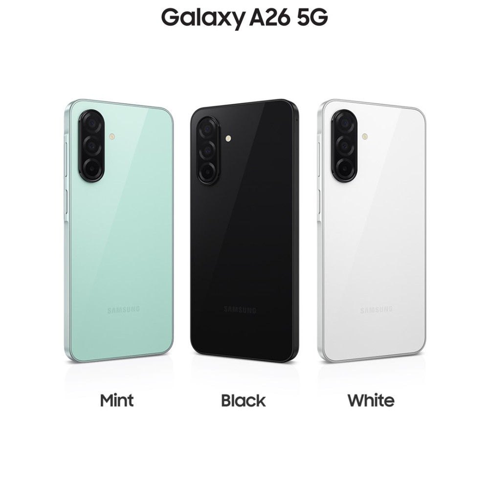 Trzy telefony Samsung Galaxy A26 5G w kolorach miętowym, czarnym i białym.