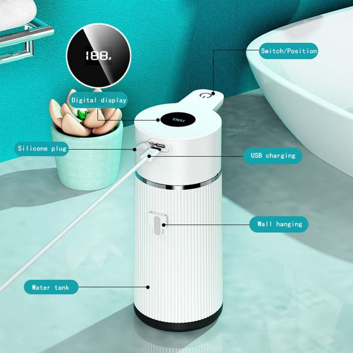 Ein weißer Spender mit digitaler Anzeige, USB-Ladeanschluss und Wasserbehälter.
