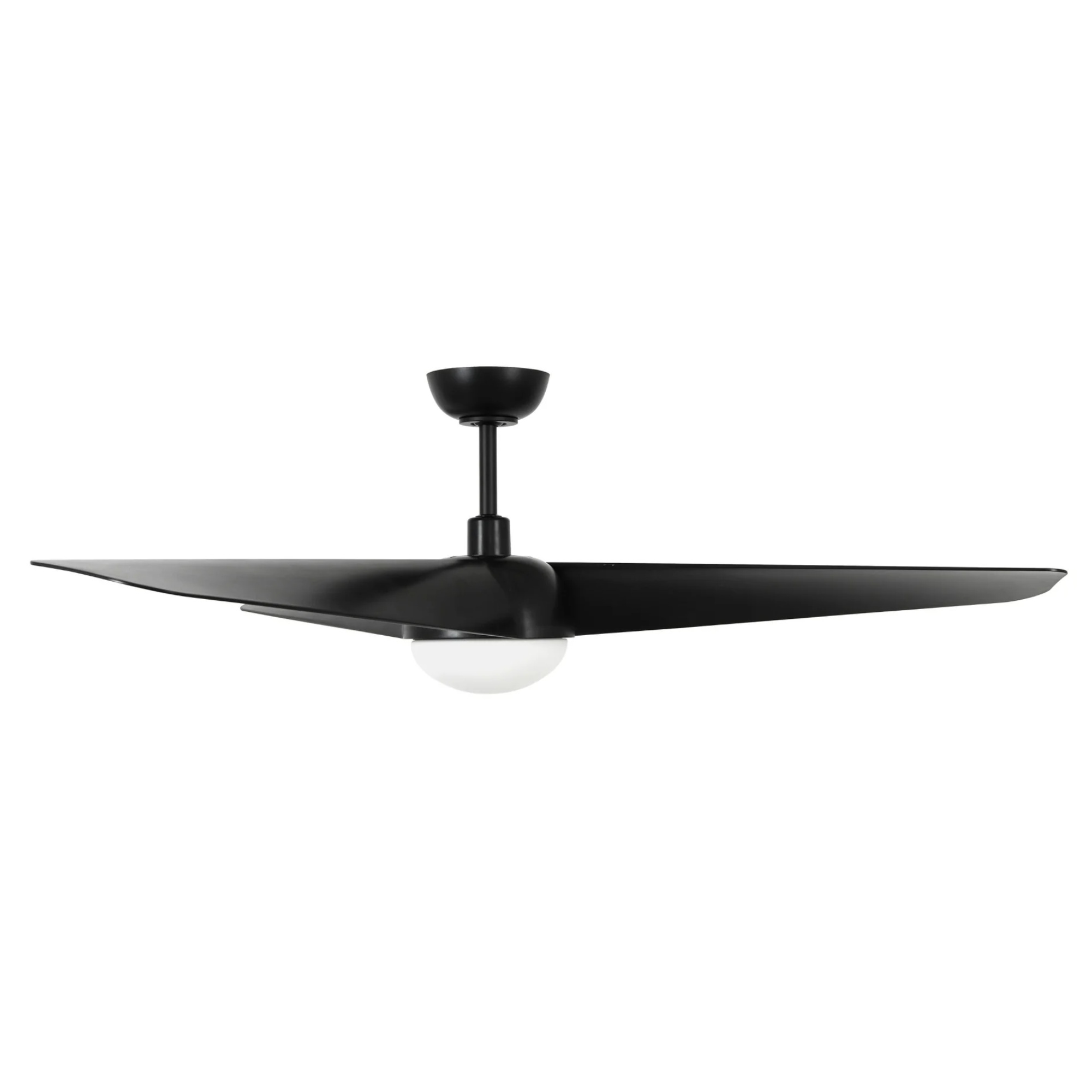 Schwarzer Deckenventilator mit drei flügeln und integrierter weißer Kugelleuchte.