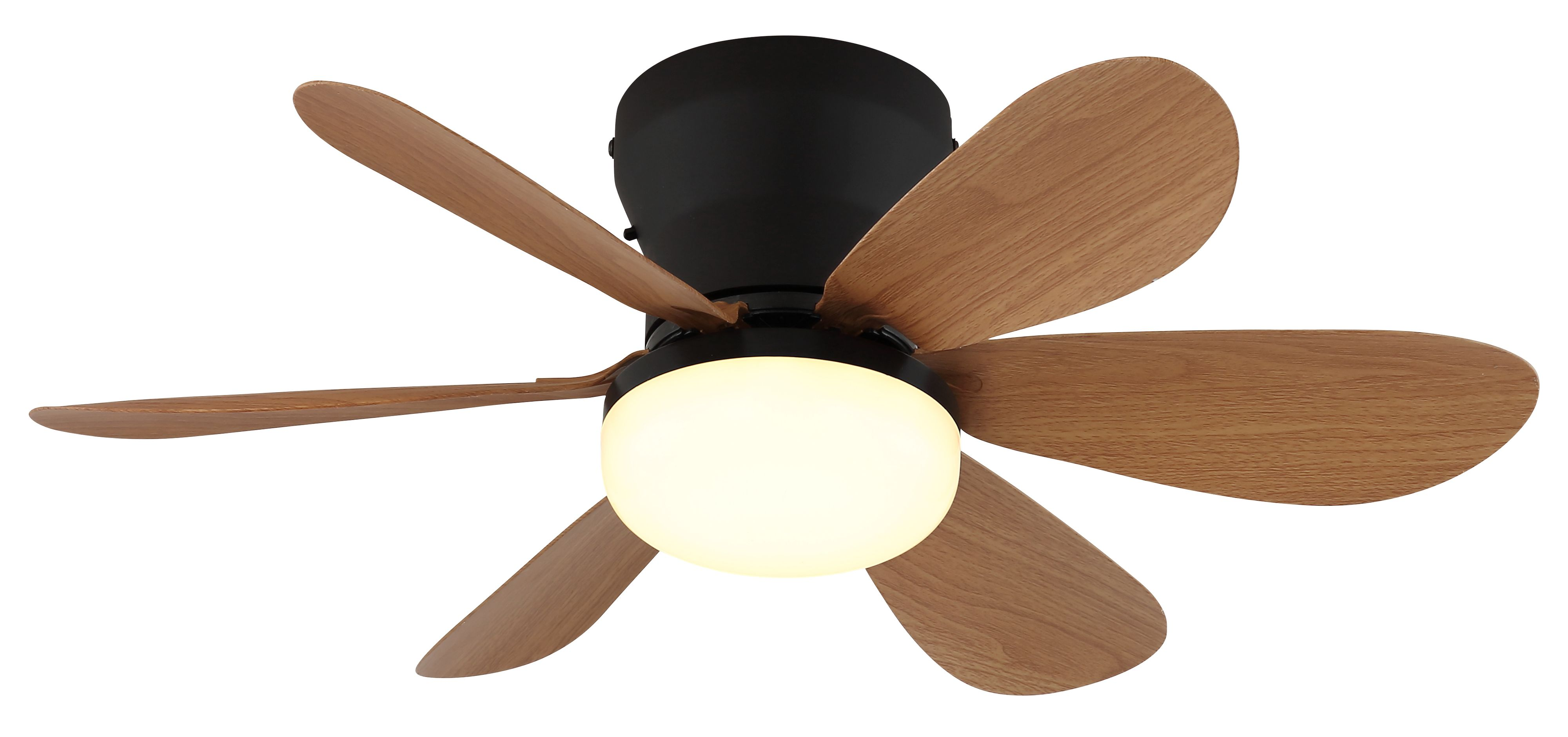 Schwarzer Deckenventilator mit fünf Holzflügeln und beleuchteter weißer Glaskugel.