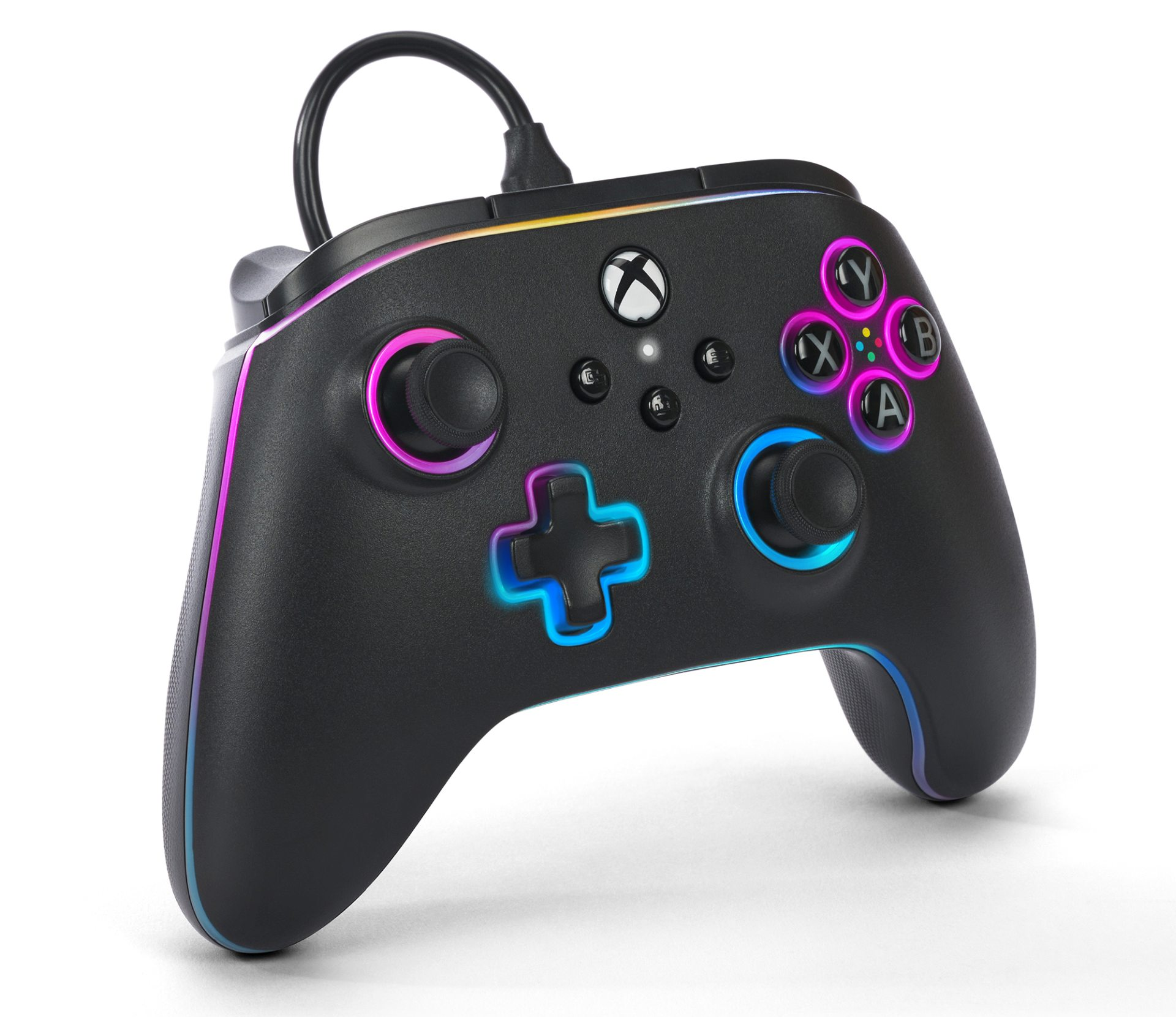 Czarny kontroler Xbox z oświetleniem RGB na krawędziach.