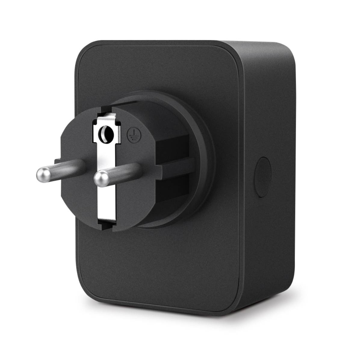 Adattatore di spina nero con due pin metallici, su sfondo bianco.