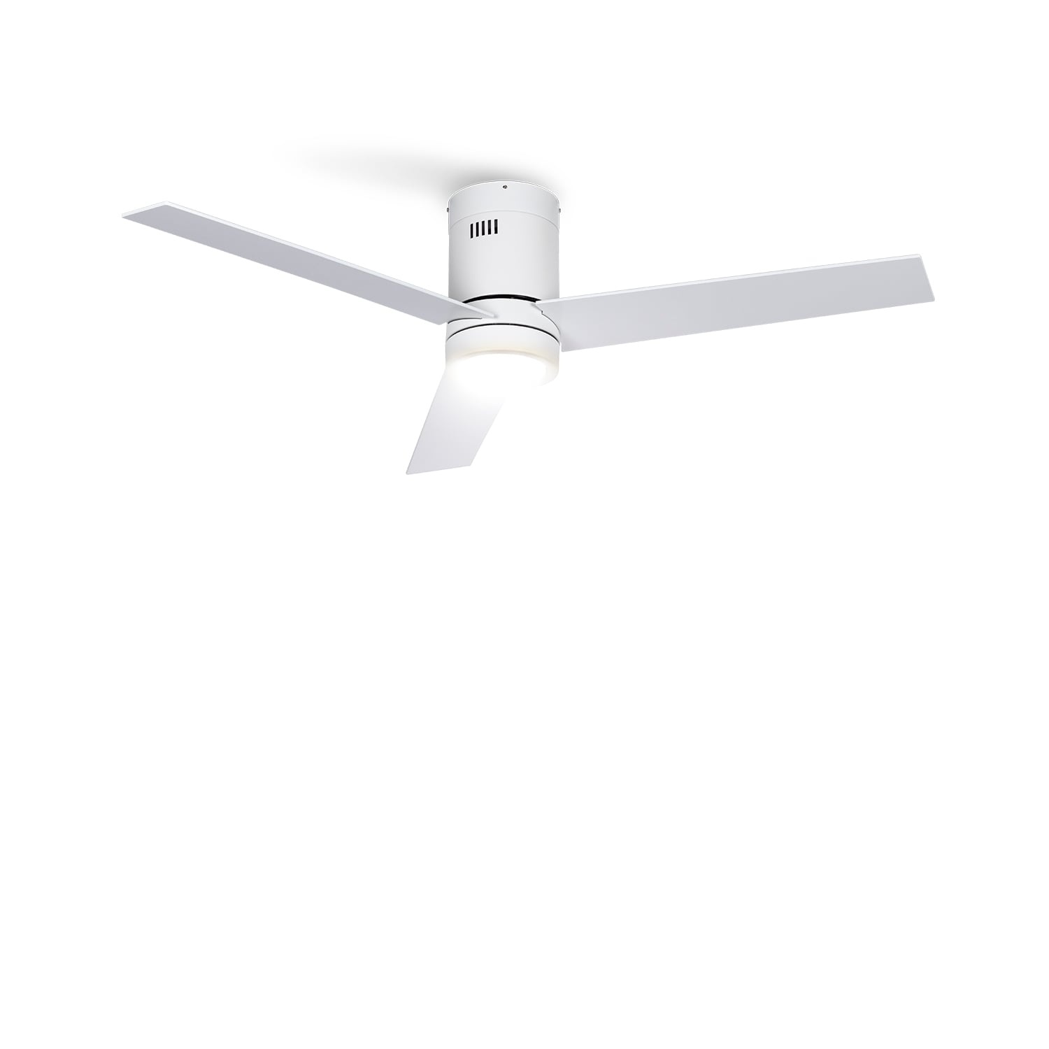 Un ventilador de techo blanco moderno con tres aspas y luz LED integrada.