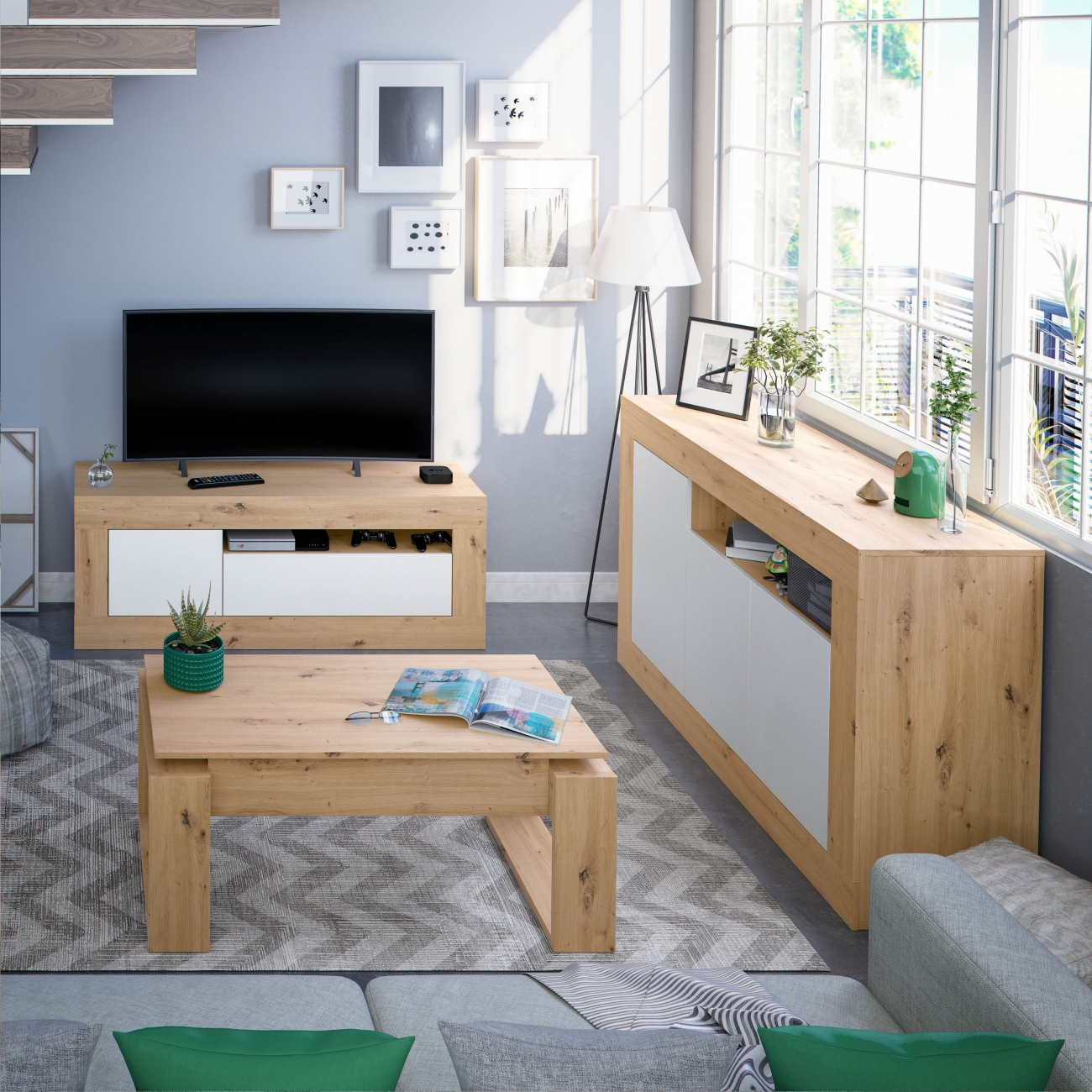 Sala de estar moderna con TV, sofá, mesa de centro y aparador.