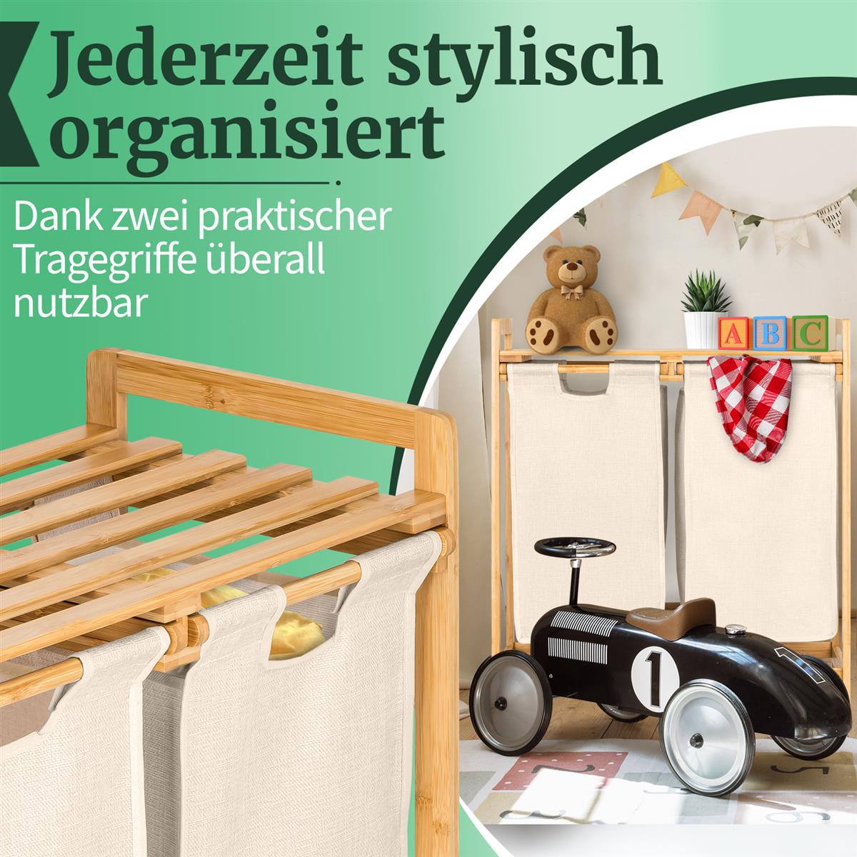 Holzregal mit zwei Körben, Spielzeugauto, Teddybär und ABC-Blöcken.