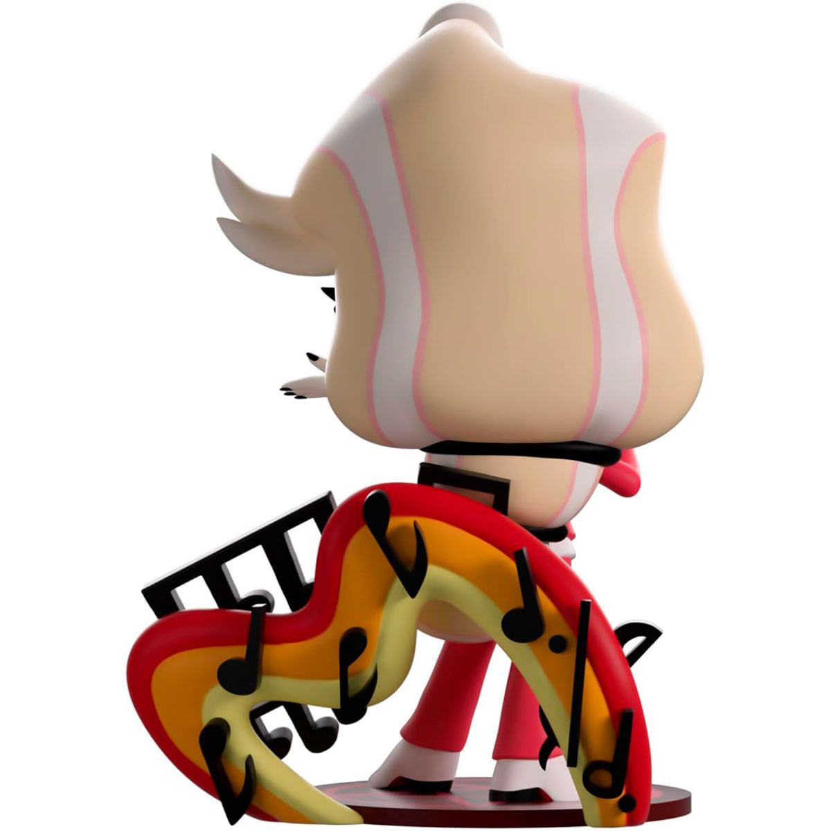 Figura con pantalones rosas, rayas blanco-rosas, sostiene objeto con forma de nota musical.