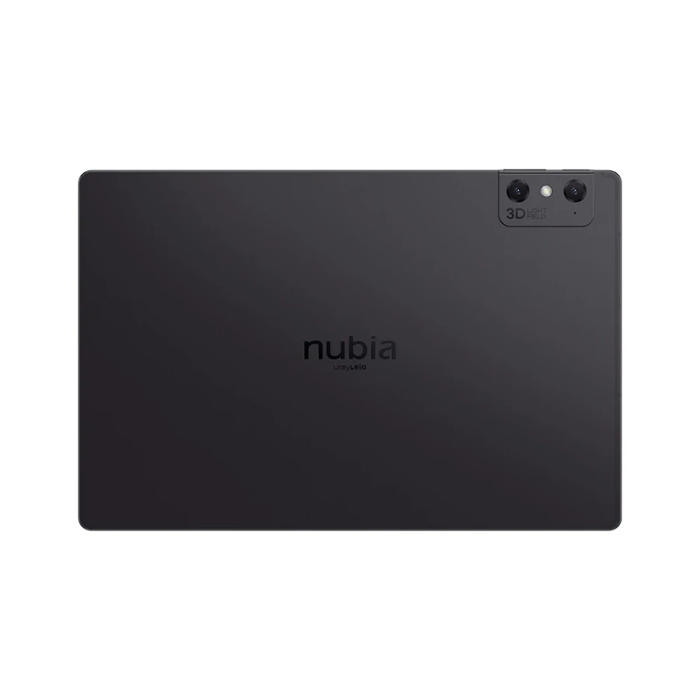 Un tablet nero con logo Nubia e fotocamera 3D sul retro.