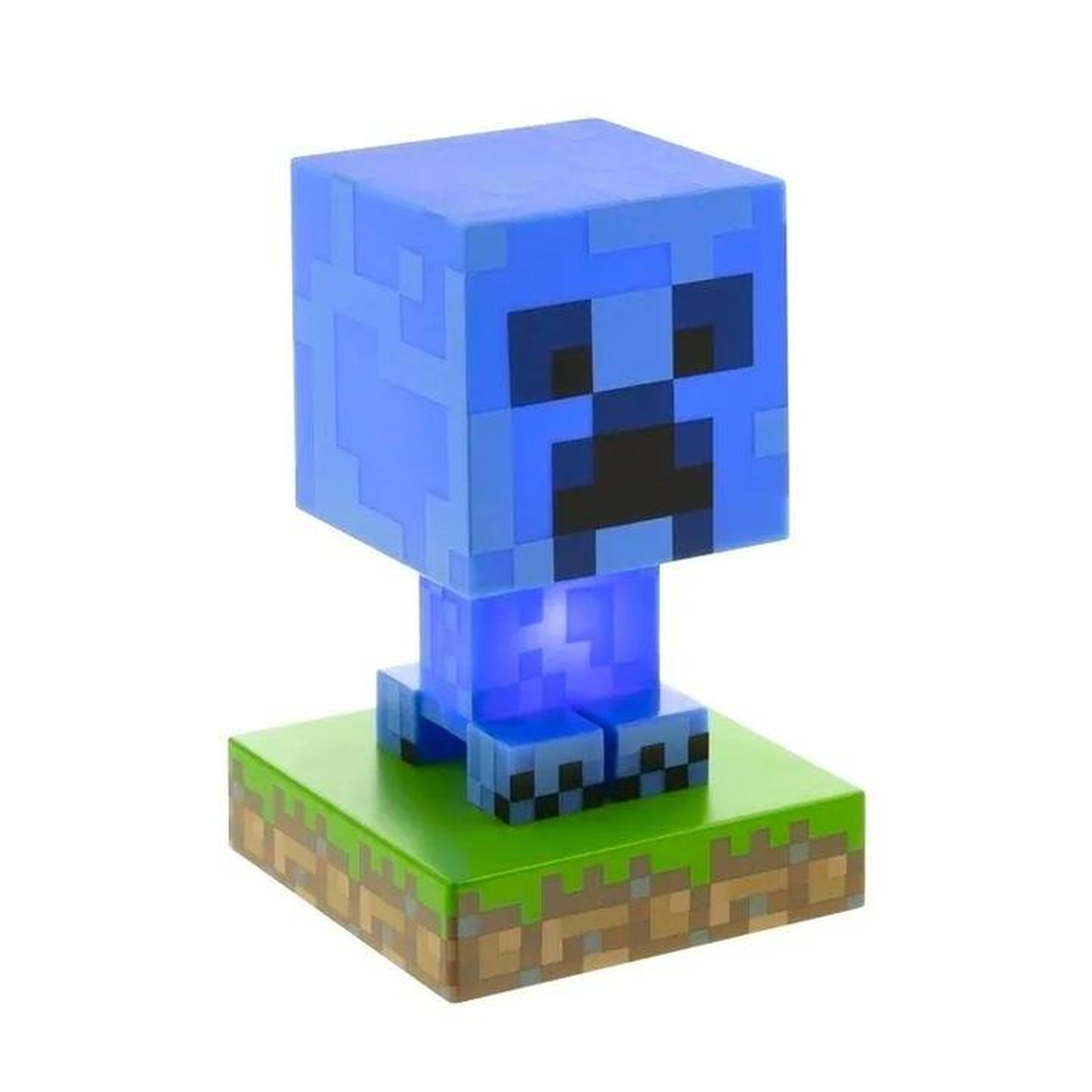 Niebieska lampa Minecraft Creeper na podstawie z bloku trawy.