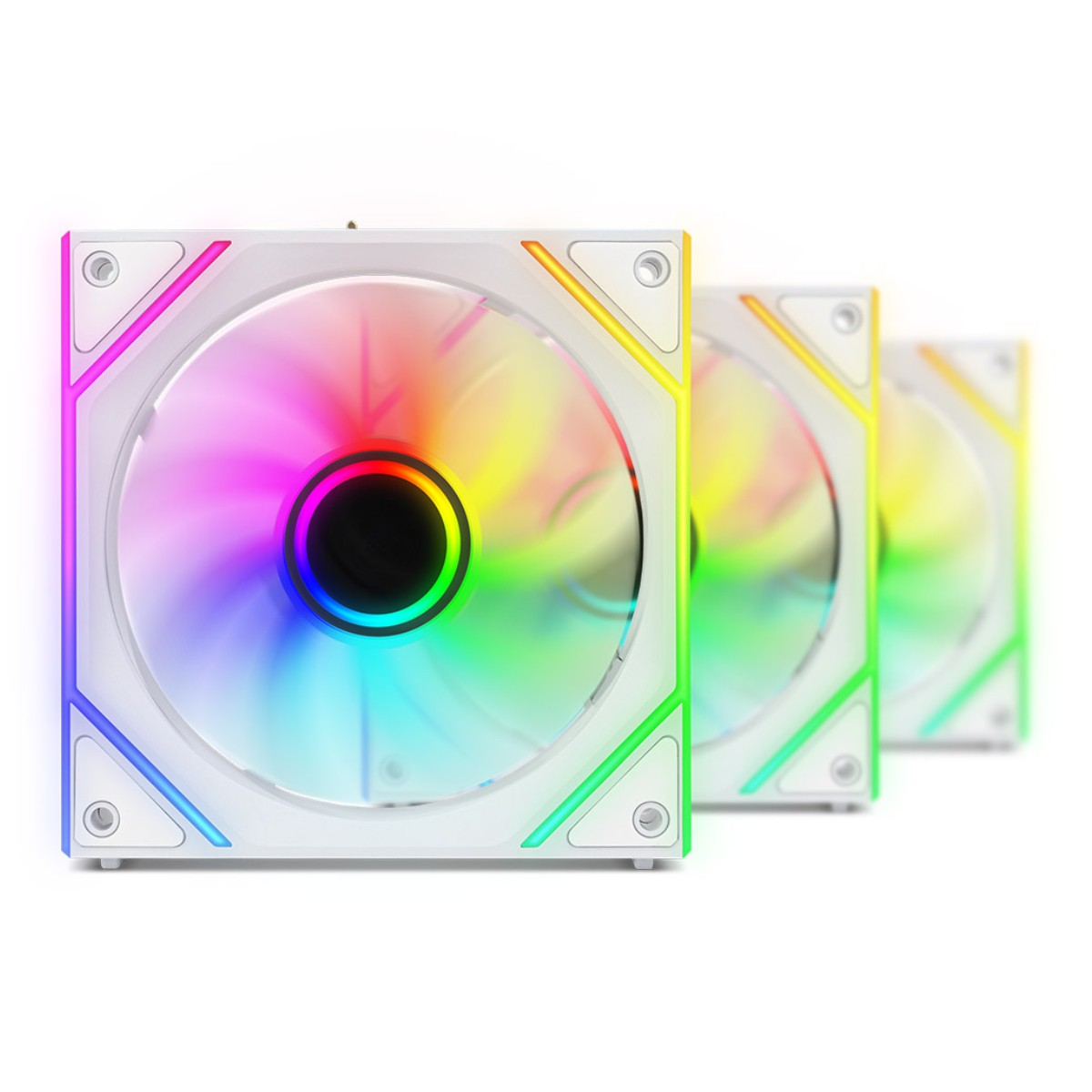 Tre ventole bianche con illuminazione RGB colorata, disposte una accanto all'altra.