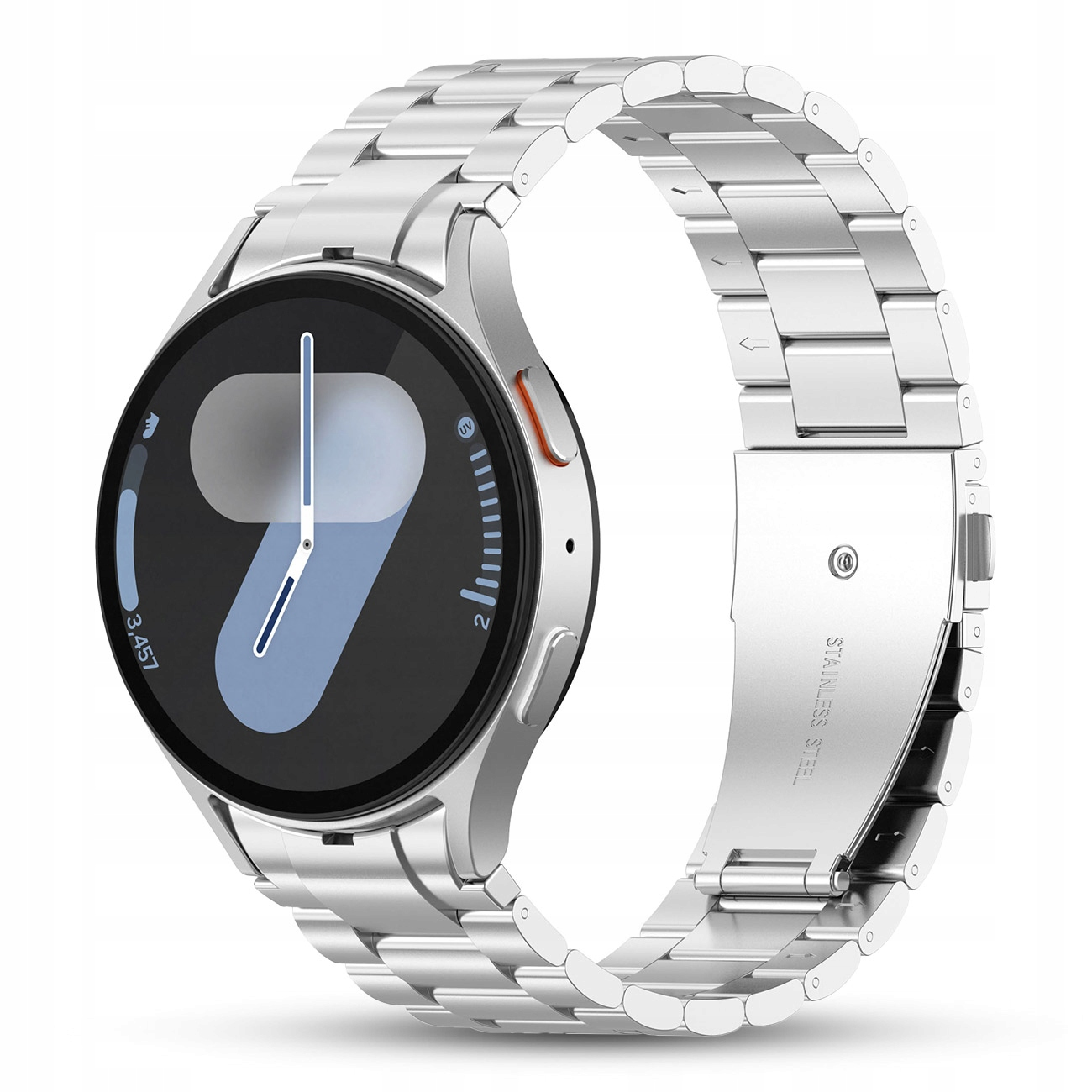 Srebrny smartwatch z metalową bransoletą i cyfrowym wyświetlaczem, na białym tle.