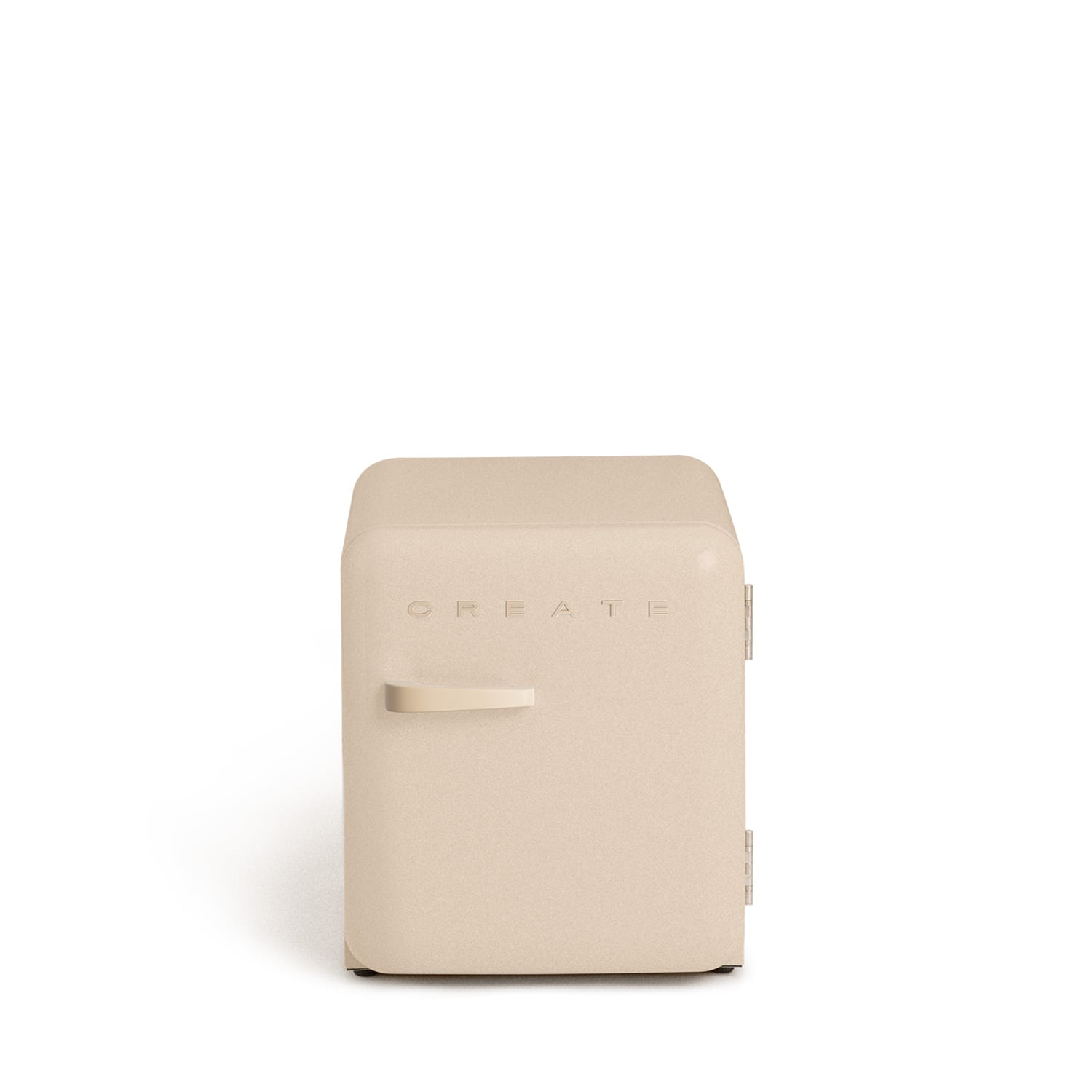 Un pequeño refrigerador color crema con la palabra CREATE en relieve.