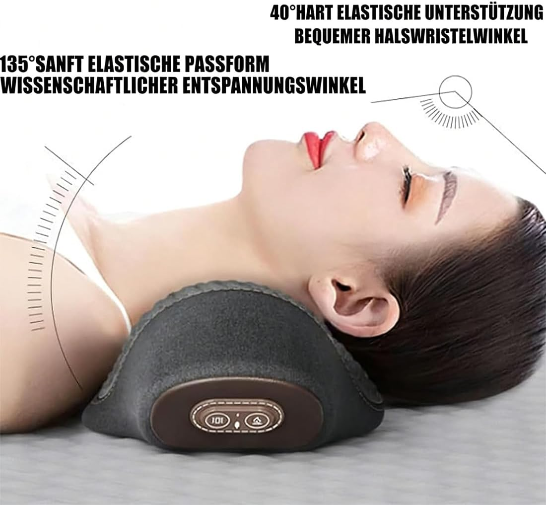 Frau mit Nackenstützkissen, das mit deutschen Texten und Winkelsymbolen versehen ist.