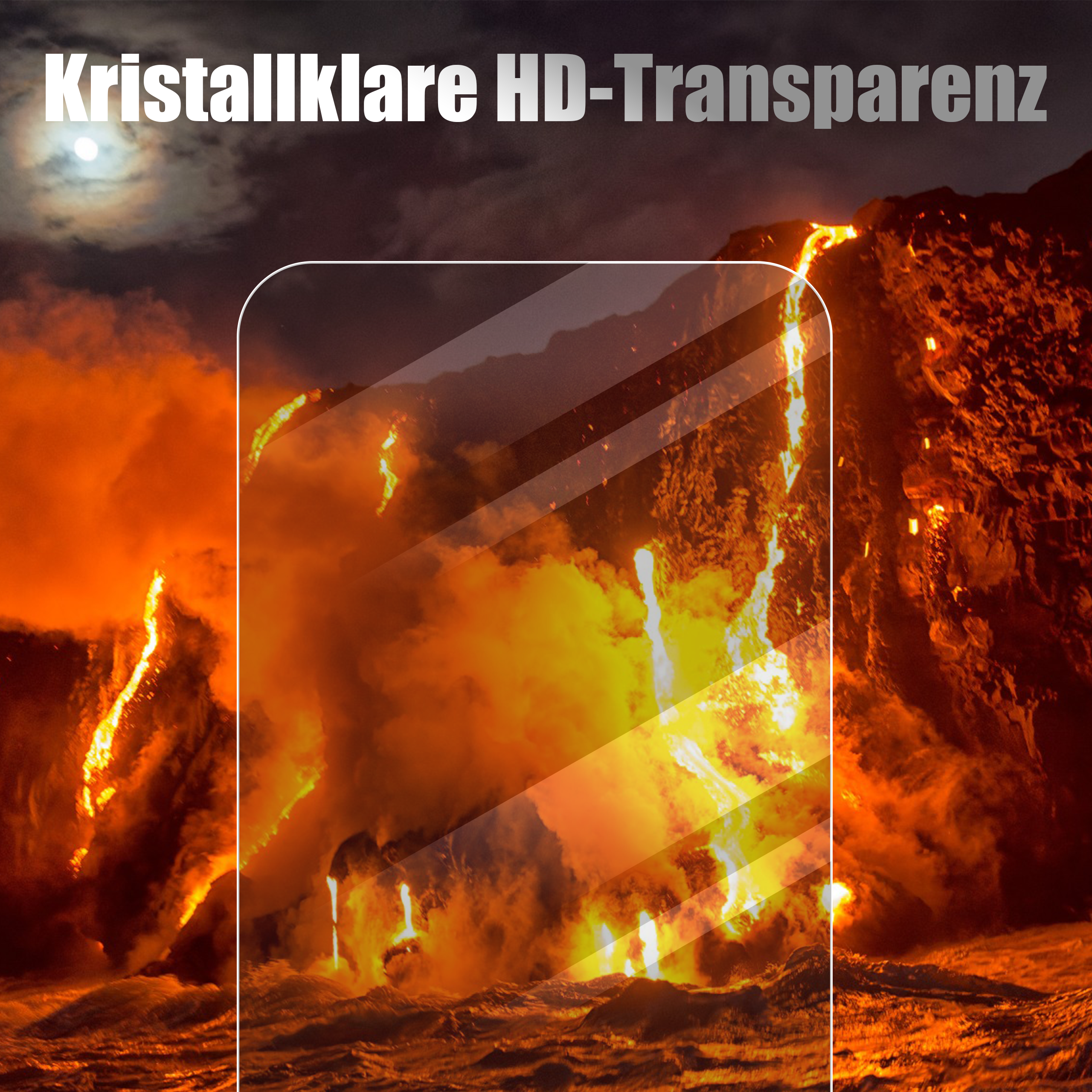 Fließende Lava trifft auf das Meer unter einem Mondlicht.