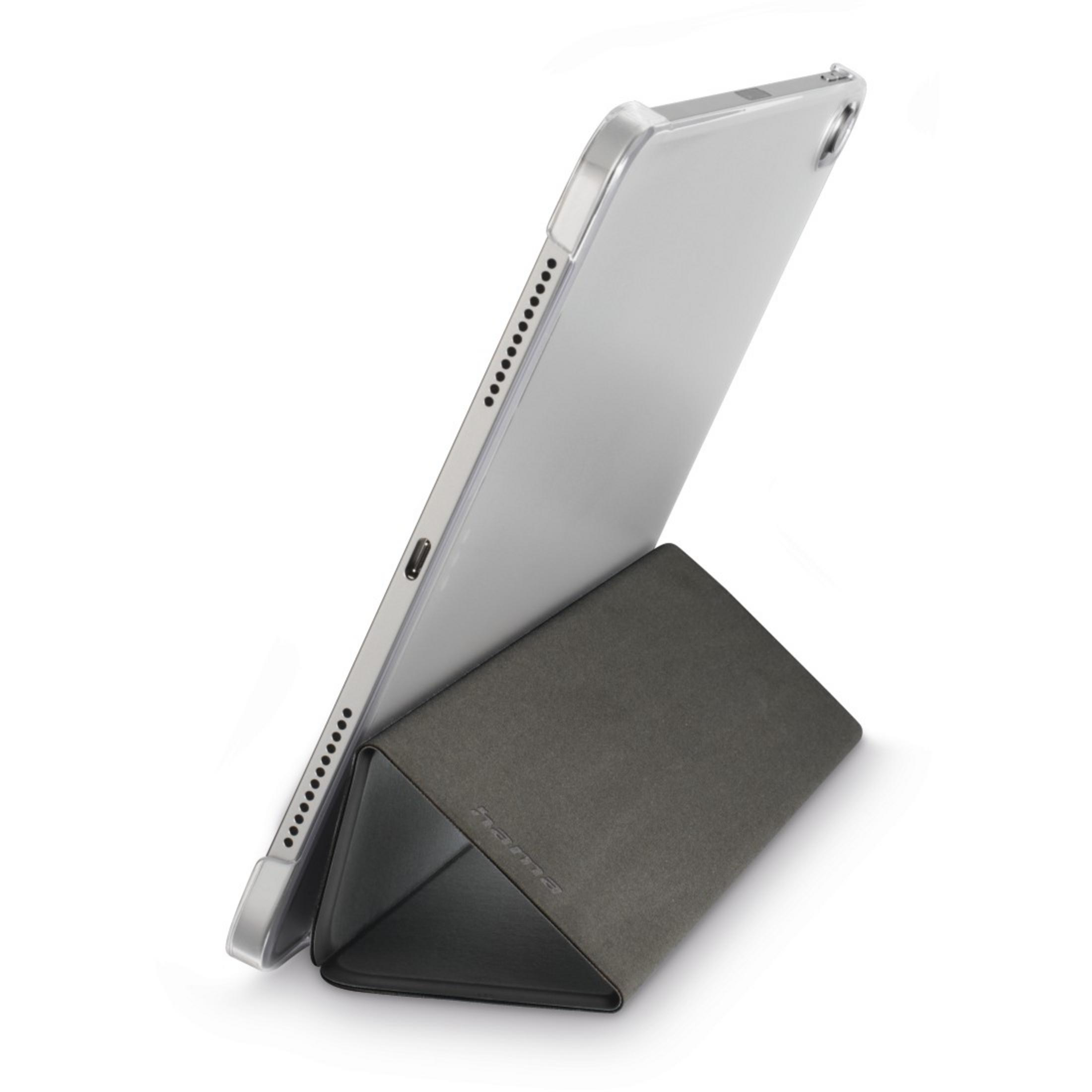 Ein Tablet in einer grauen Hülle, aufgestellt auf einem weißen Hintergrund.