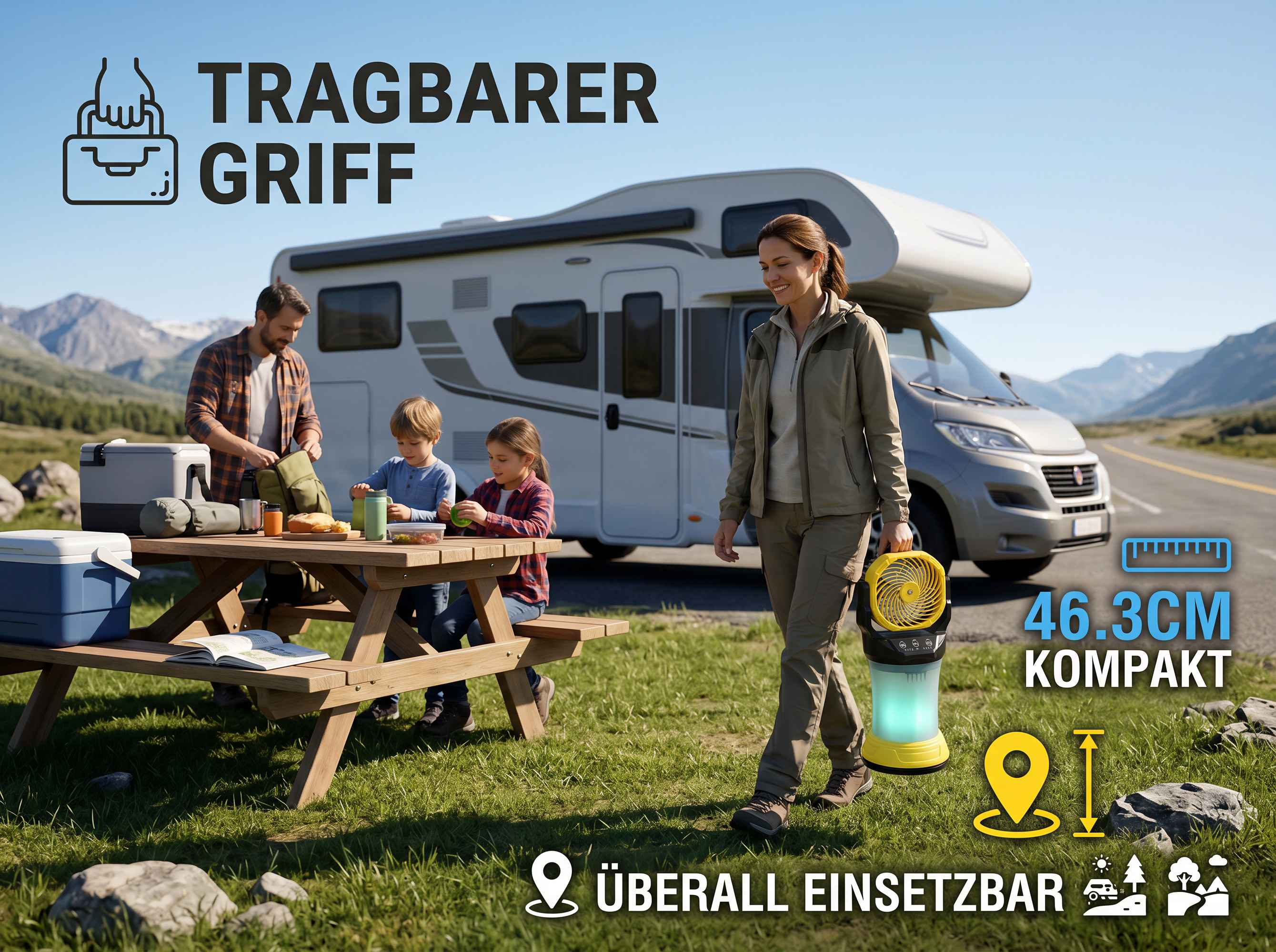 Familie macht Picknick neben Wohnmobil. Mann packt Rucksack, Kinder am Tisch. Frau hält Ventilator-Lampe.