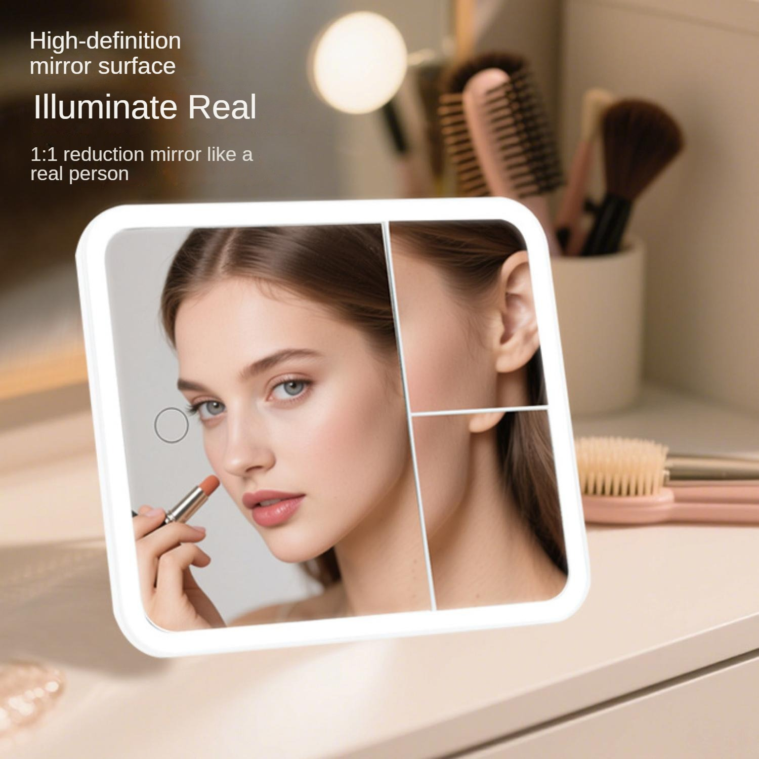 Frau schminkt sich im Spiegel, Make-up-Pinsel und Haarbürsten im Hintergrund.