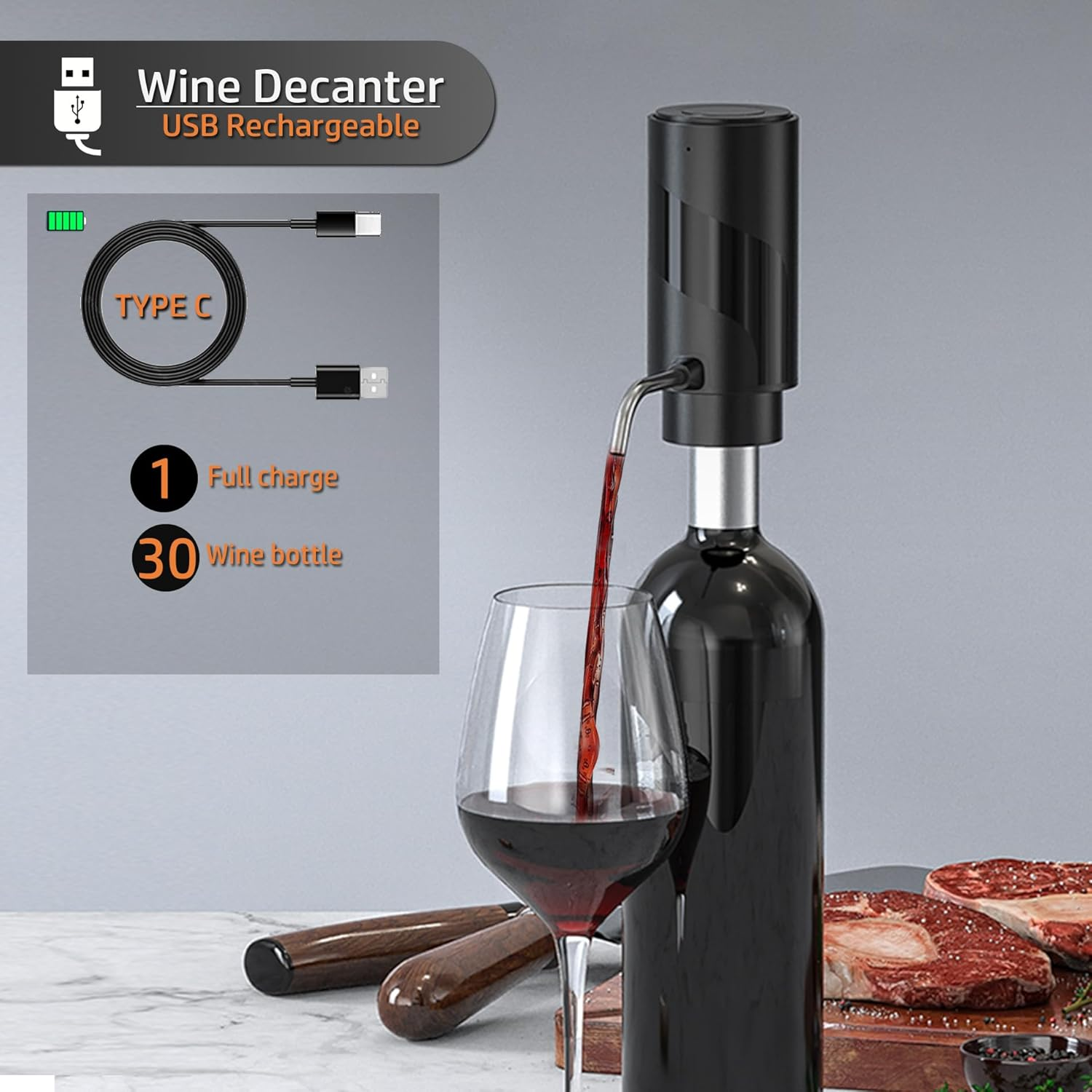 Ein elektrischer Weinspender pumpt Rotwein in ein Glas. Eine schwarze Flasche steht daneben.
