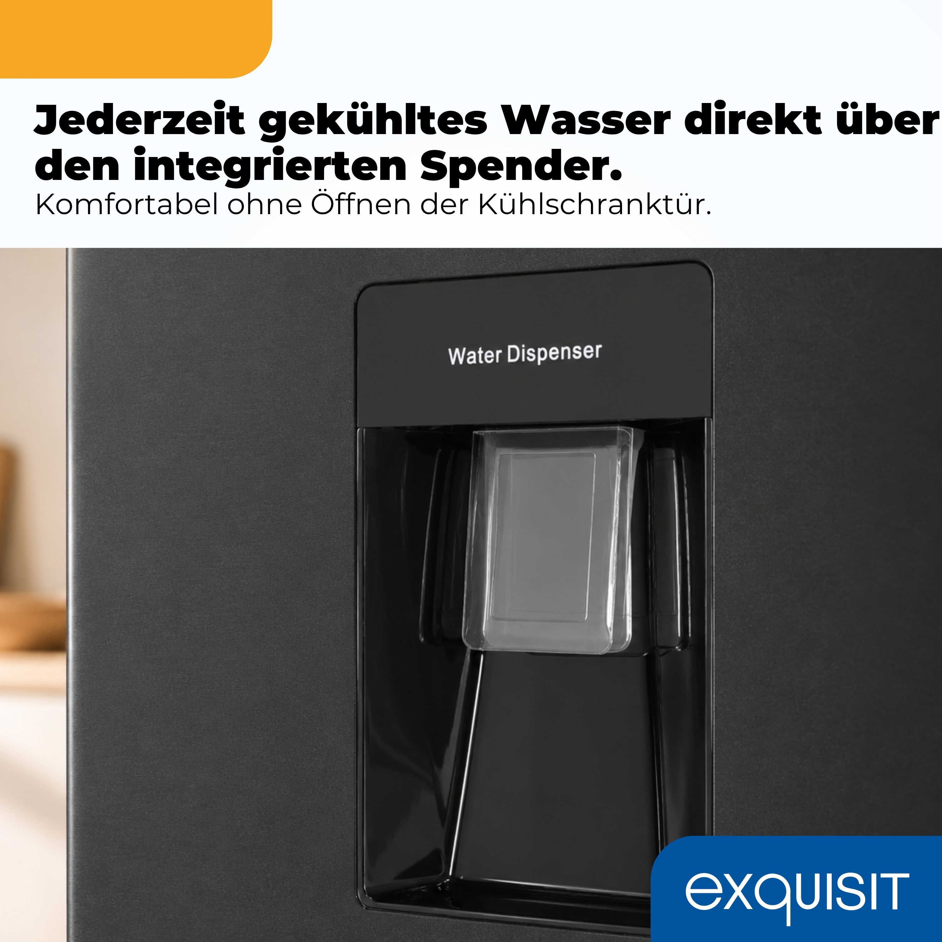 Ein Kühlschrank mit integriertem Wasserspender.