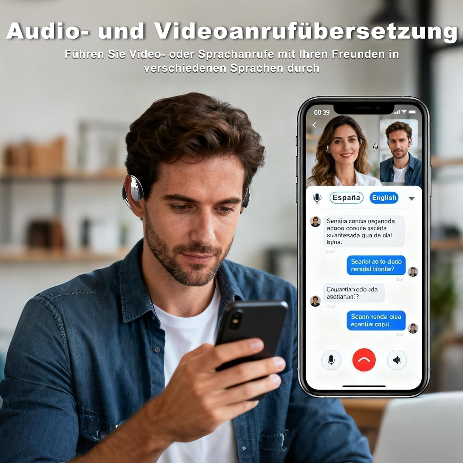 Mann mit Kopfhörer telefoniert, Handy zeigt Chat mit Übersetzung.