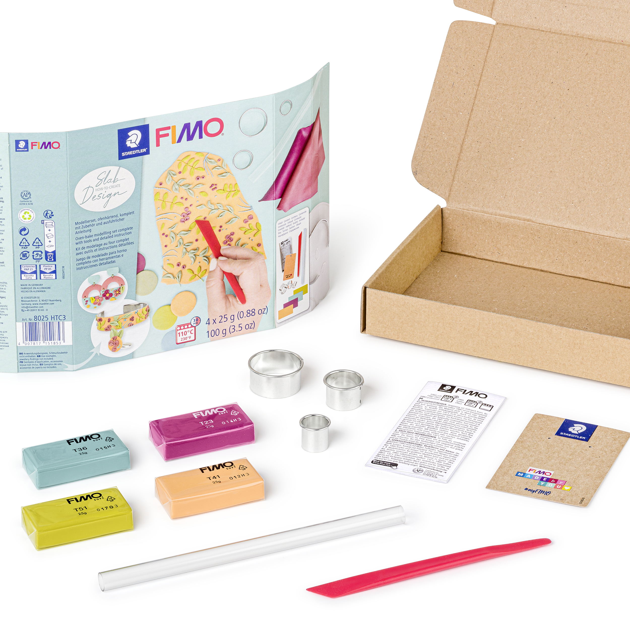 FIMO Modelliermasse-Set mit Werkzeugen, Ausstechern, Anleitung und Kartonbox.