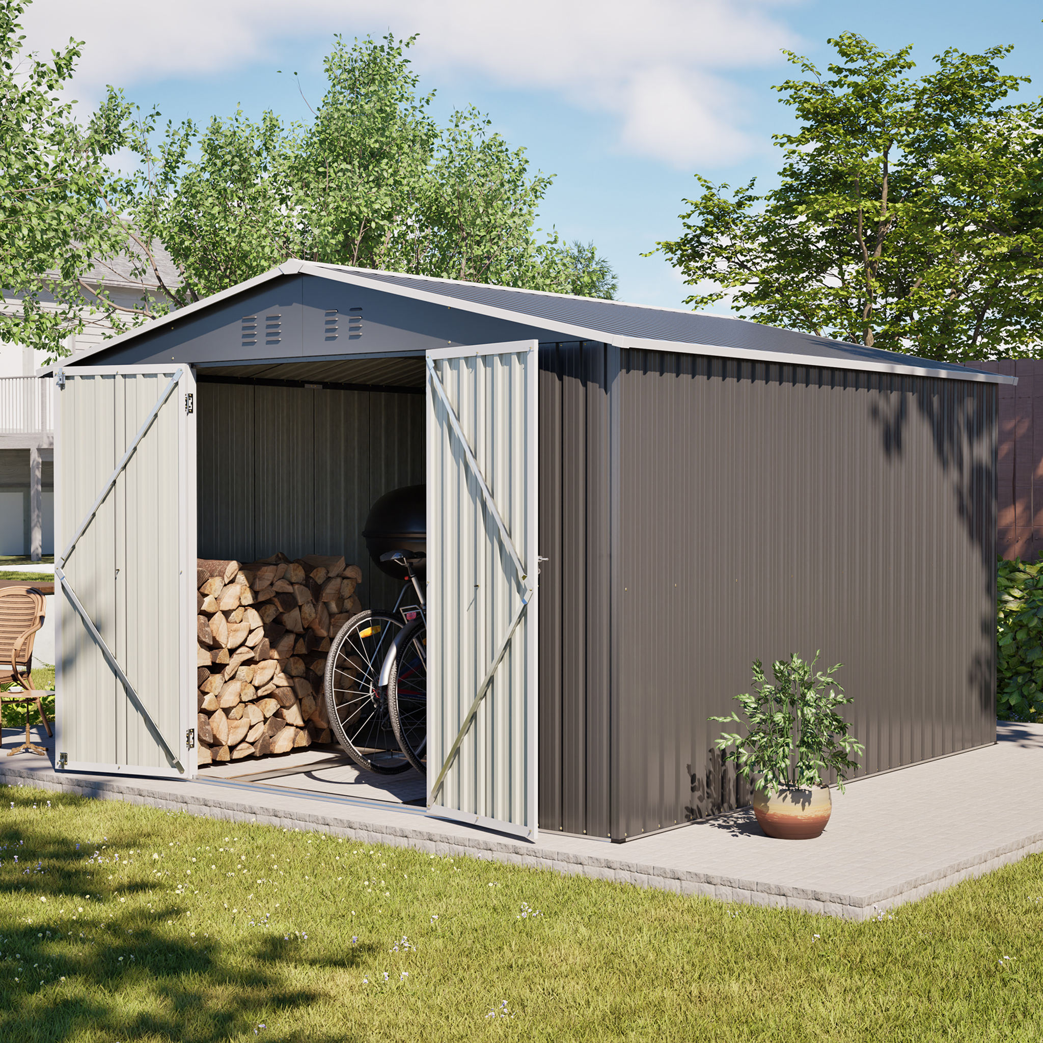 Ein grauer Gartenschuppen mit geöffneten Türen, Holz und Fahrrad darin.