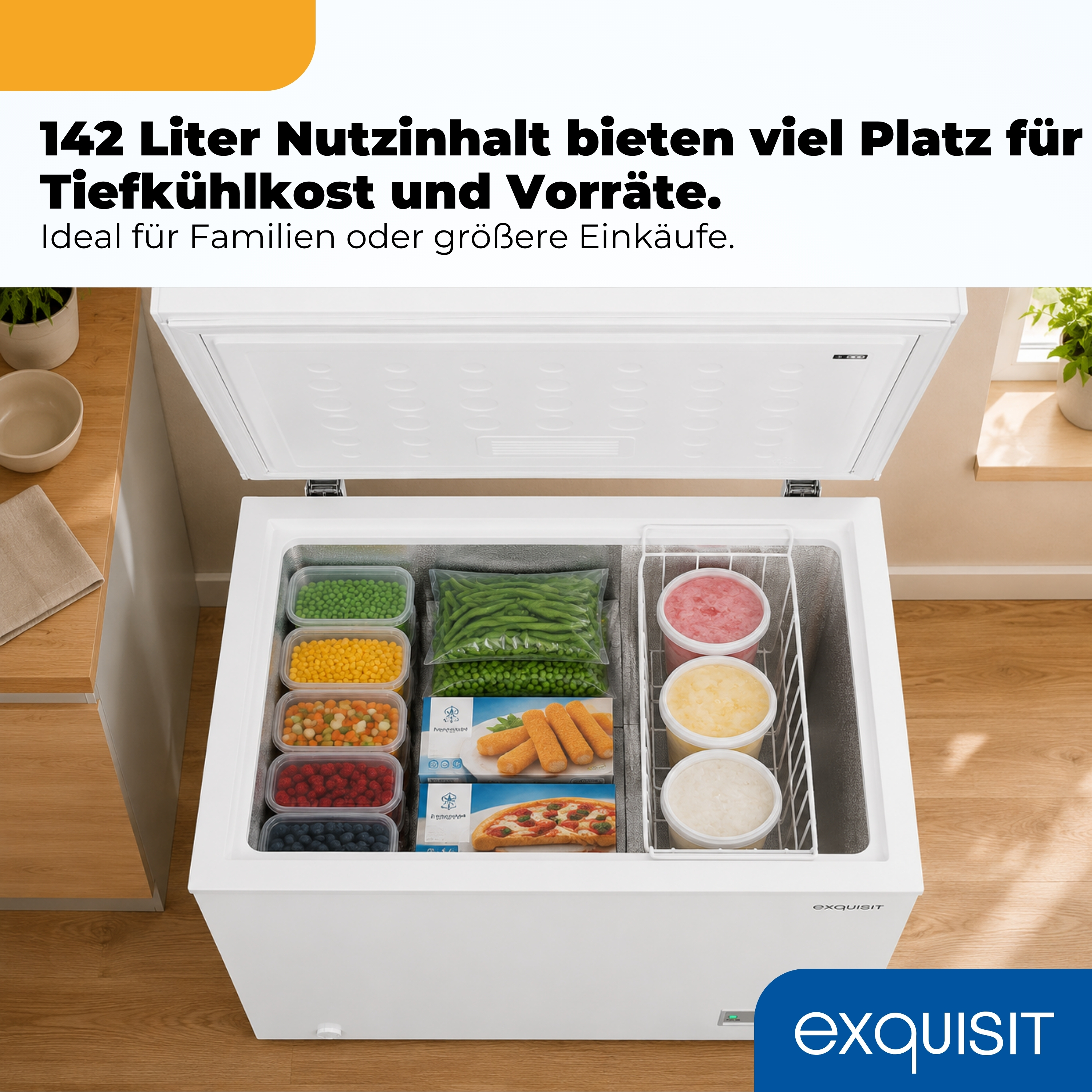 Ein offener weißer Gefrierschrank mit verschiedenen Lebensmitteln.