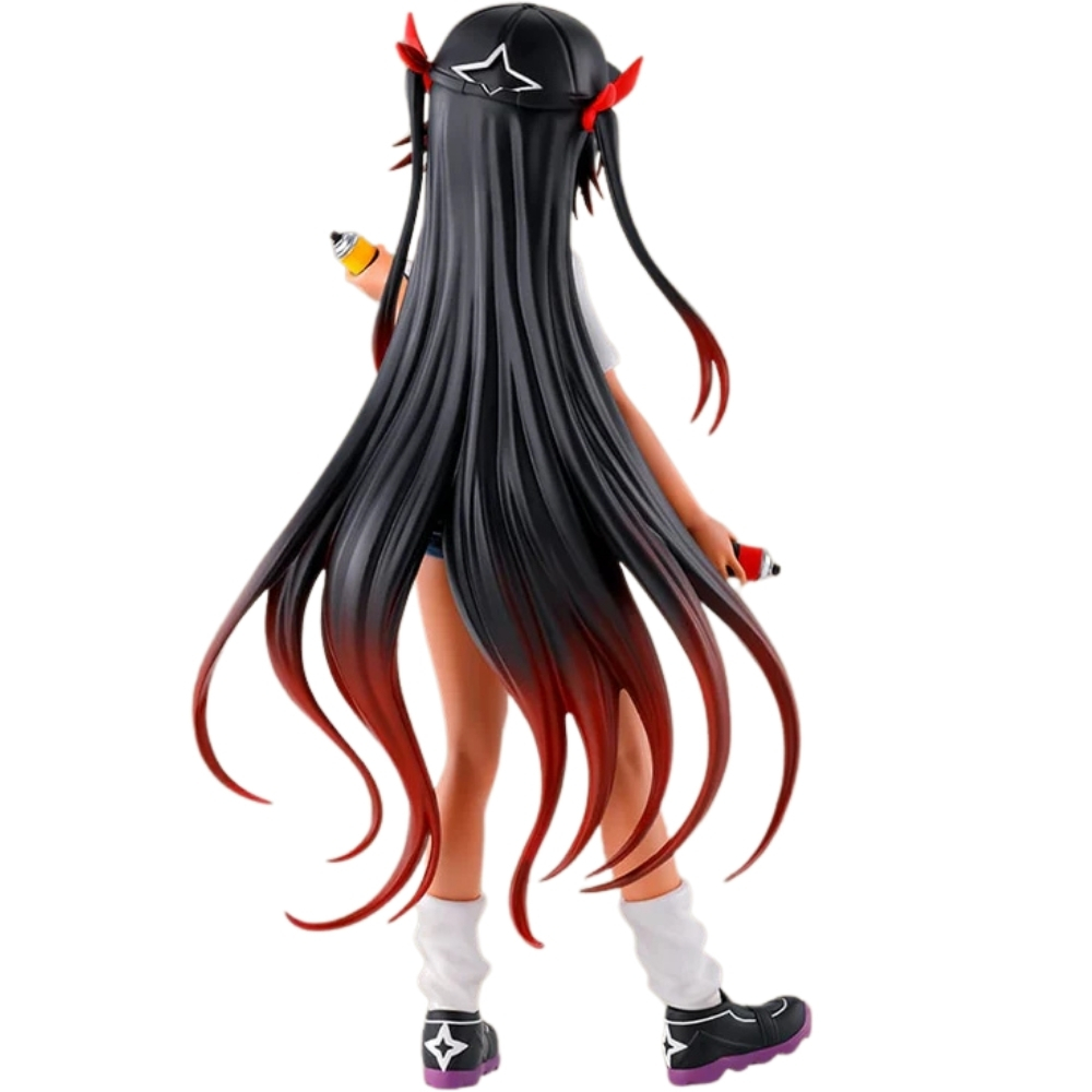 Figura di ragazza con lunghi capelli neri che tiene una bomboletta spray.