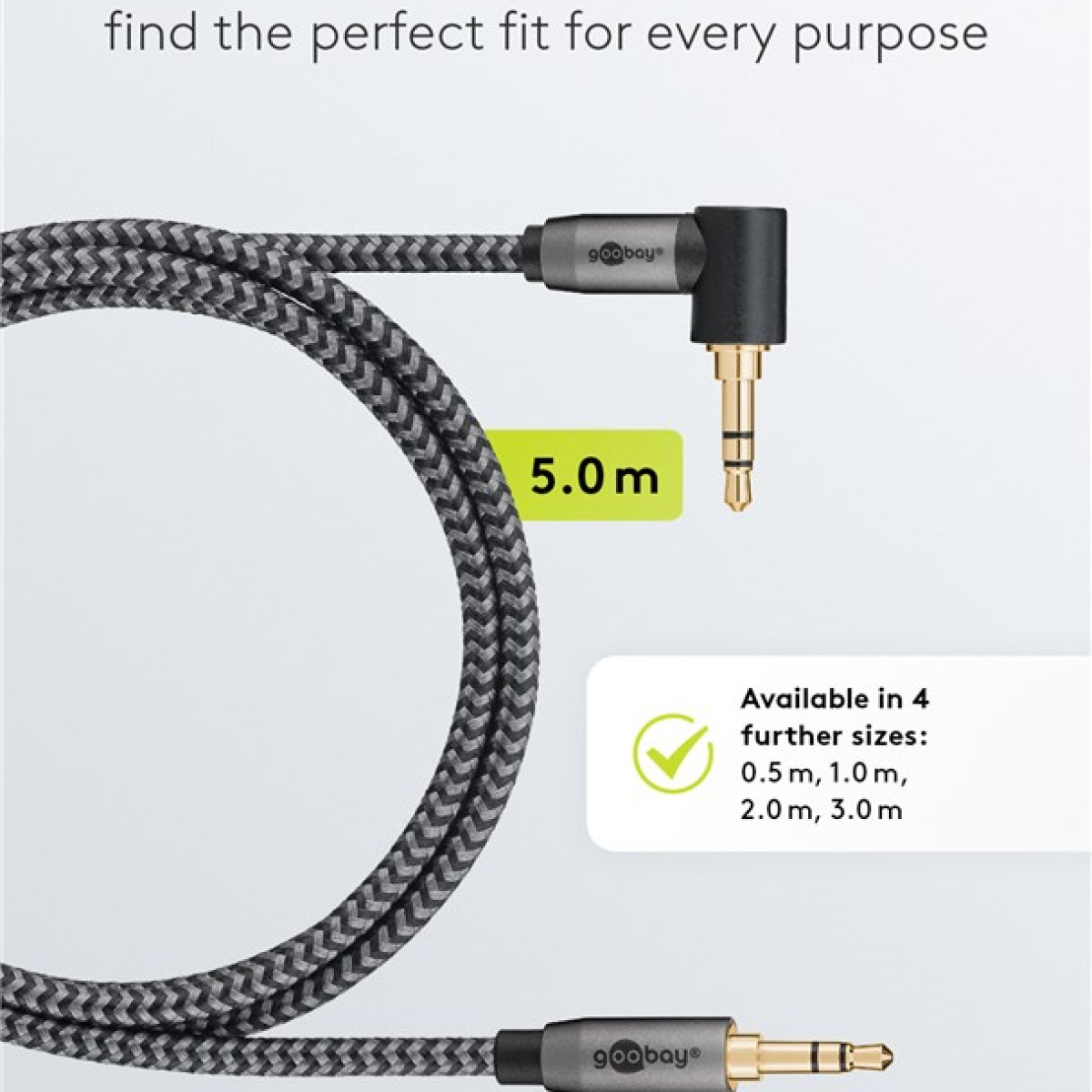 Ein 5m langes, geflochtenes Audiokabel mit Winkelstecker und silbernem Gehäuse.