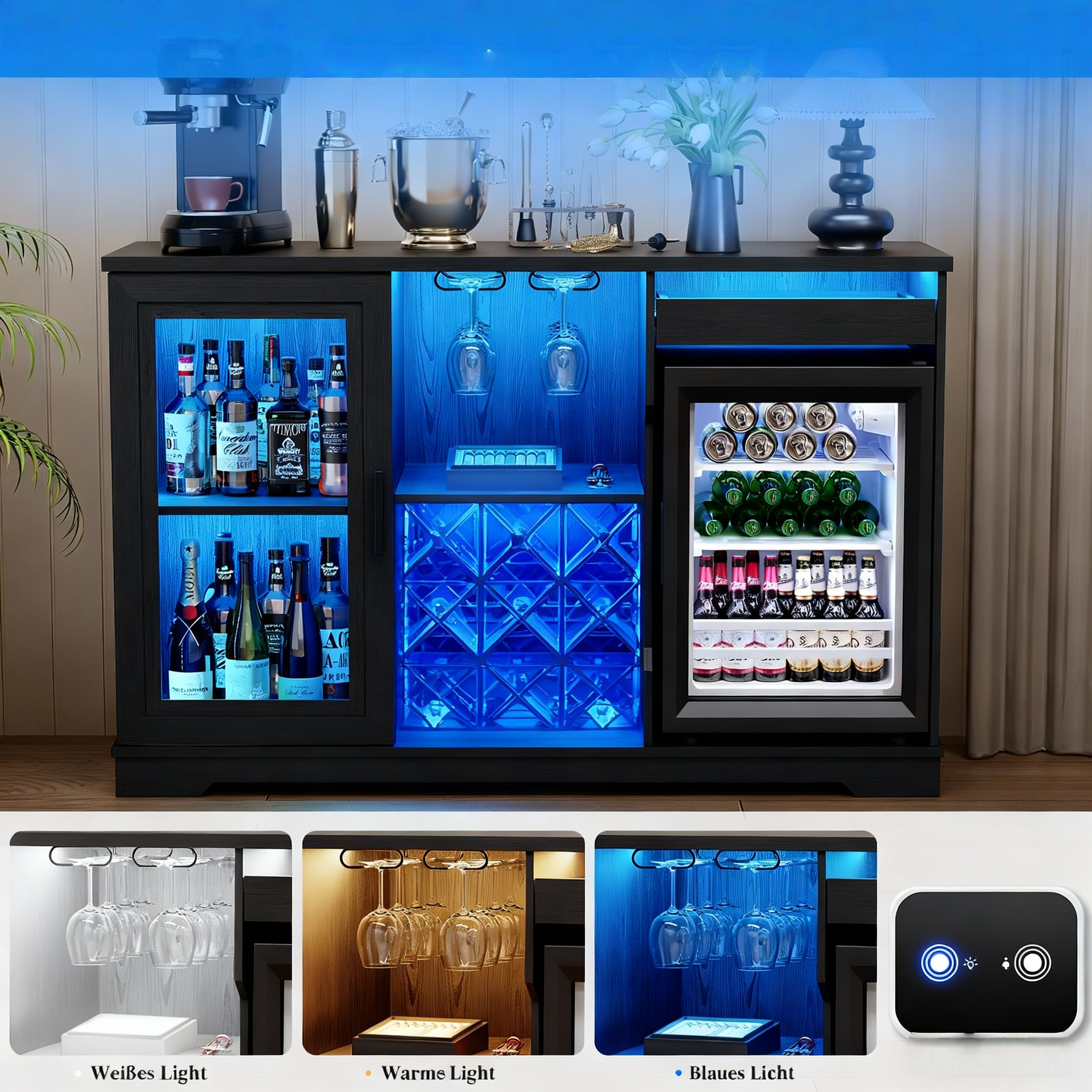 Eine dunkle Bar mit blau beleuchteten Flaschenregalen, Gläsern und einem Kühlschrank.