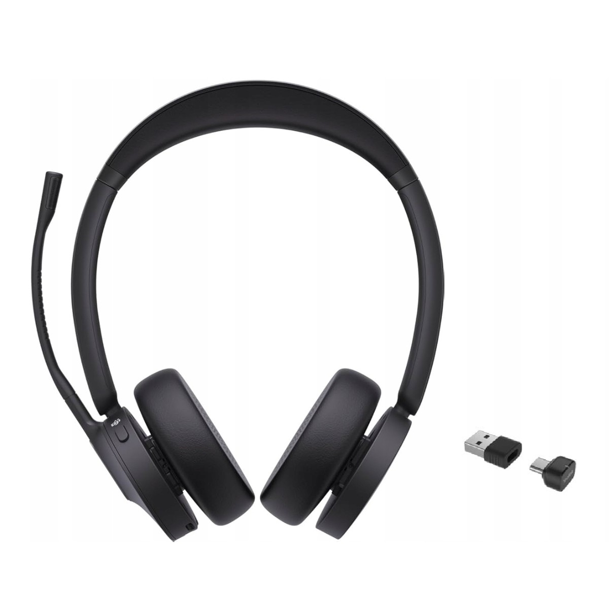 Cuffie wireless nere con microfono a braccio e due dongle USB su sfondo bianco.