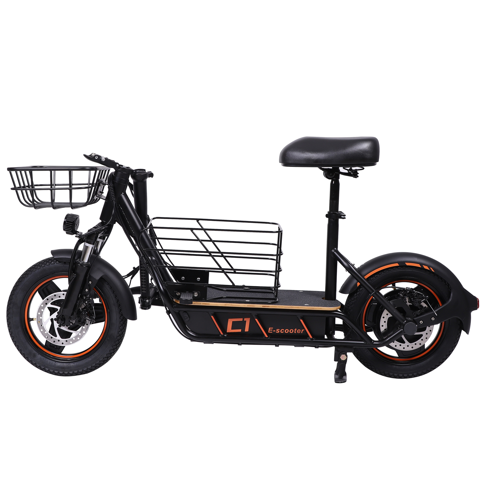 Schwarzer E-Scooter mit Körben vorne und hinten, Sitz und orangefarbenen Akzenten.