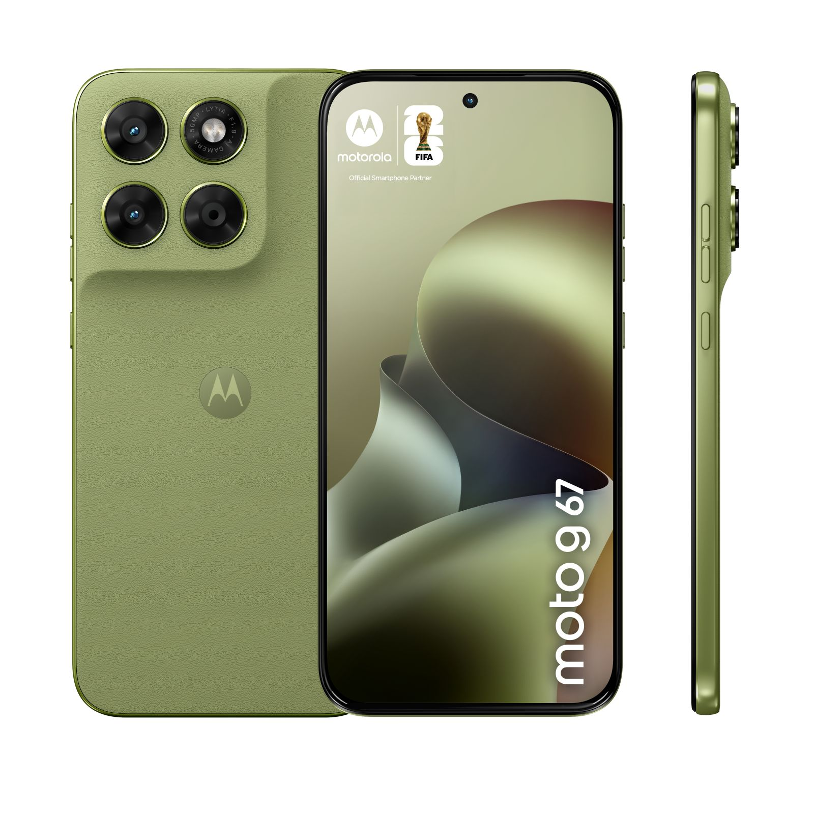 Smartphone Motorola Moto G 67 verde mostrato frontalmente, posteriormente e lateralmente.