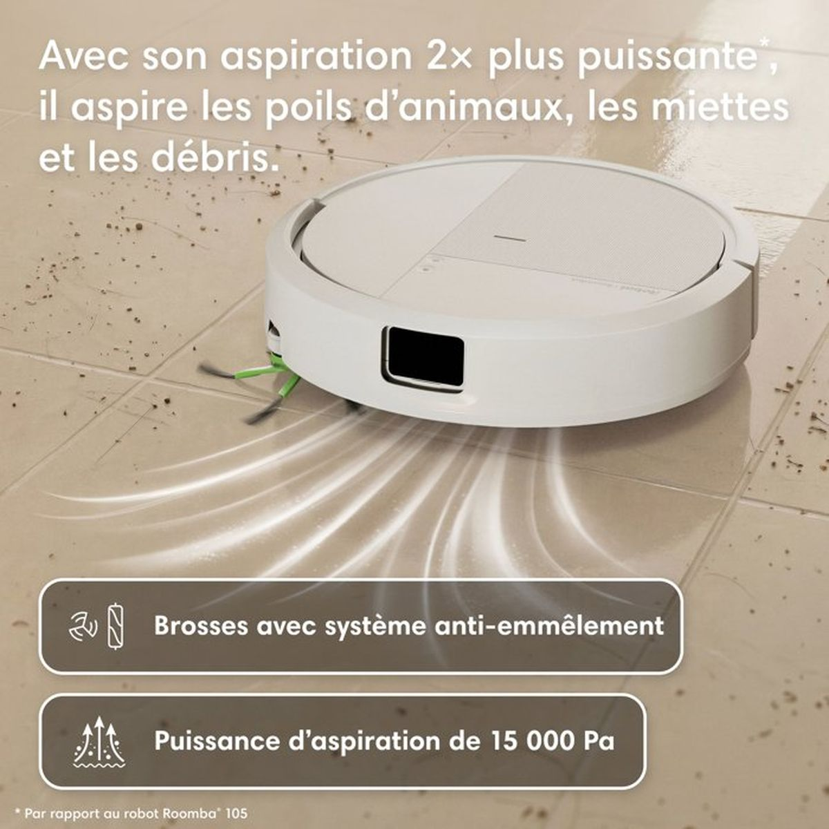 Un robot aspirapolvere bianco pulisce un pavimento piastrellato da peli di animali e detriti.