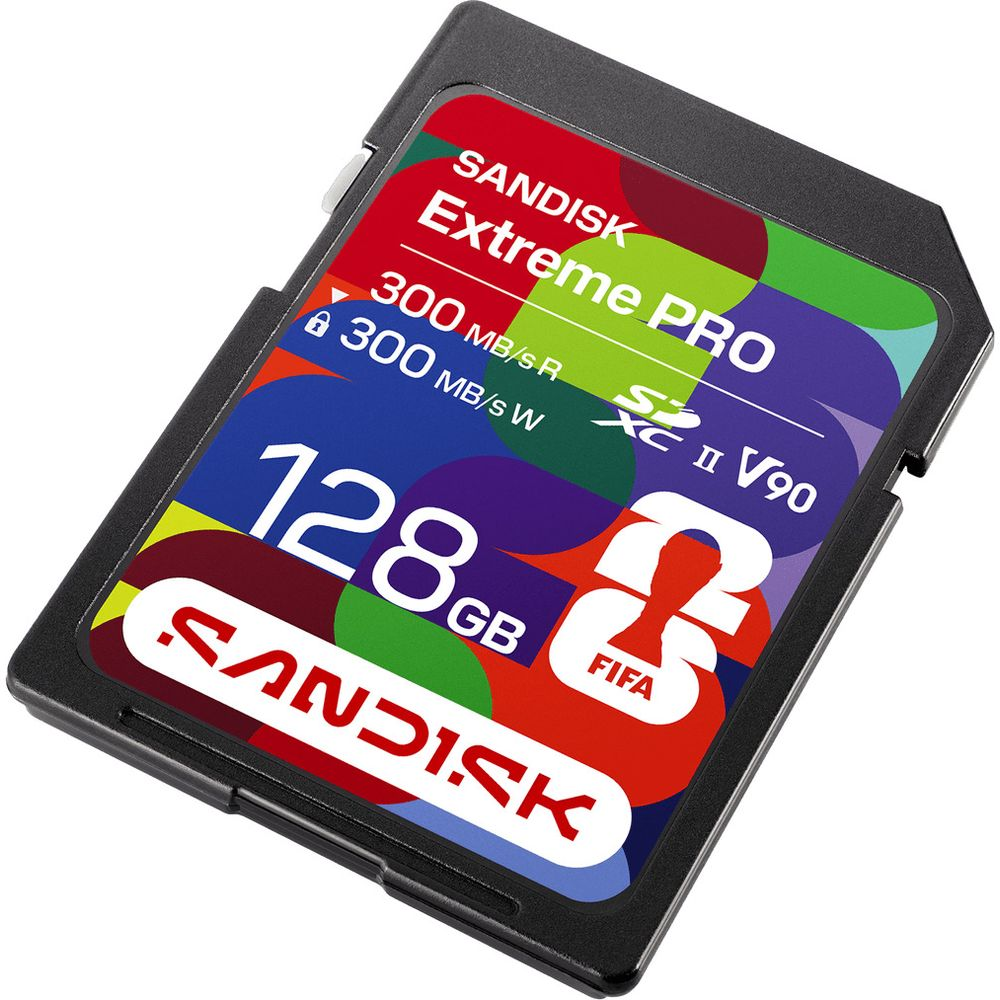 Scheda di memoria Sandisk Extreme PRO 128GB SDXC con logo FIFA.