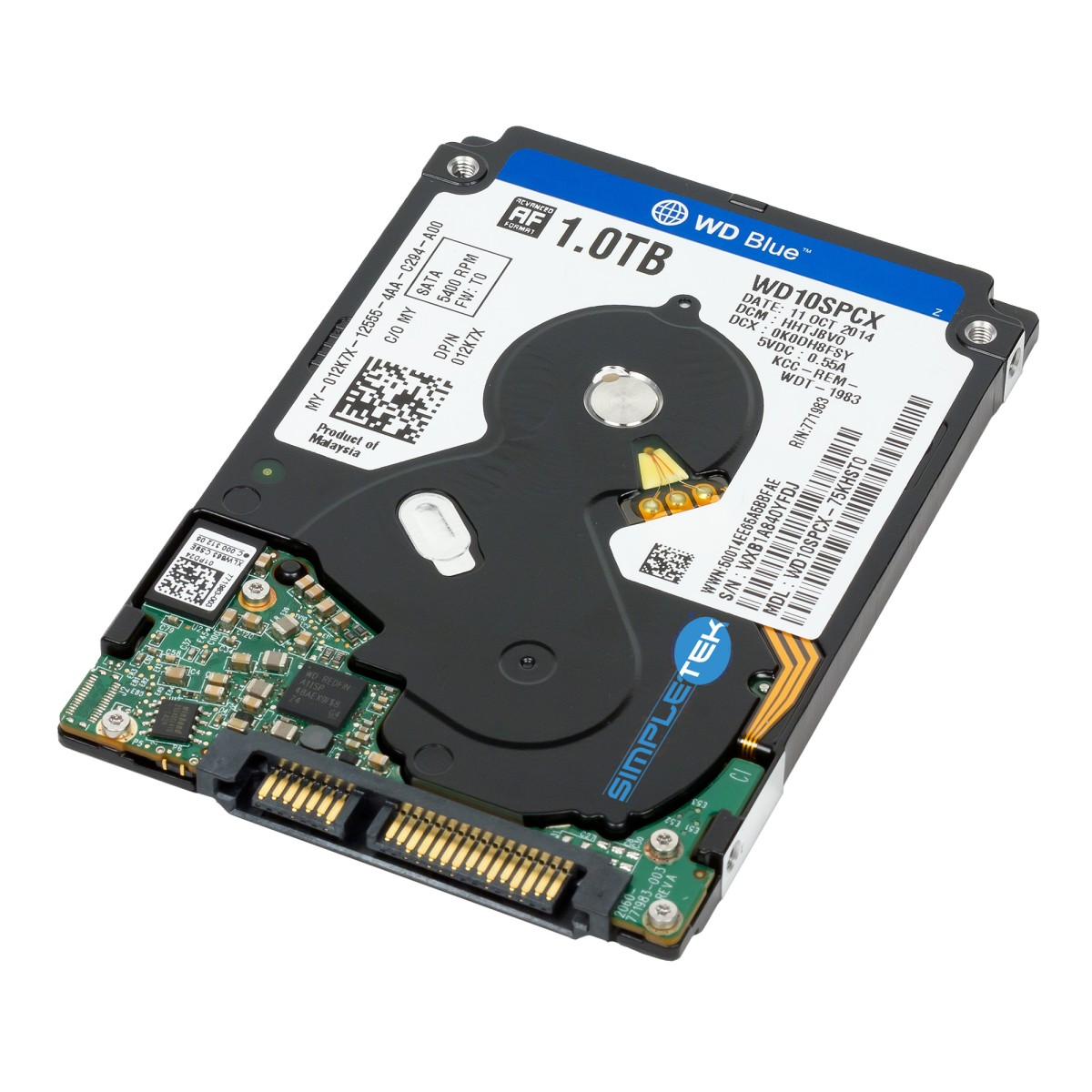Un hard disk WD Blue da 1TB con connettore SATA, prodotto l'11 ott 2014.