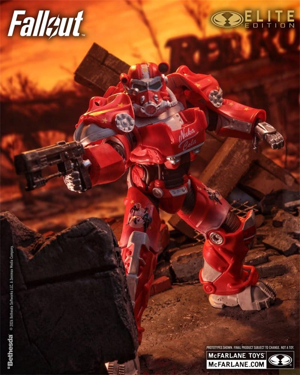 Ein roter Fallout Power Armor mit Nuka-Cola-Logo hält eine Waffe.