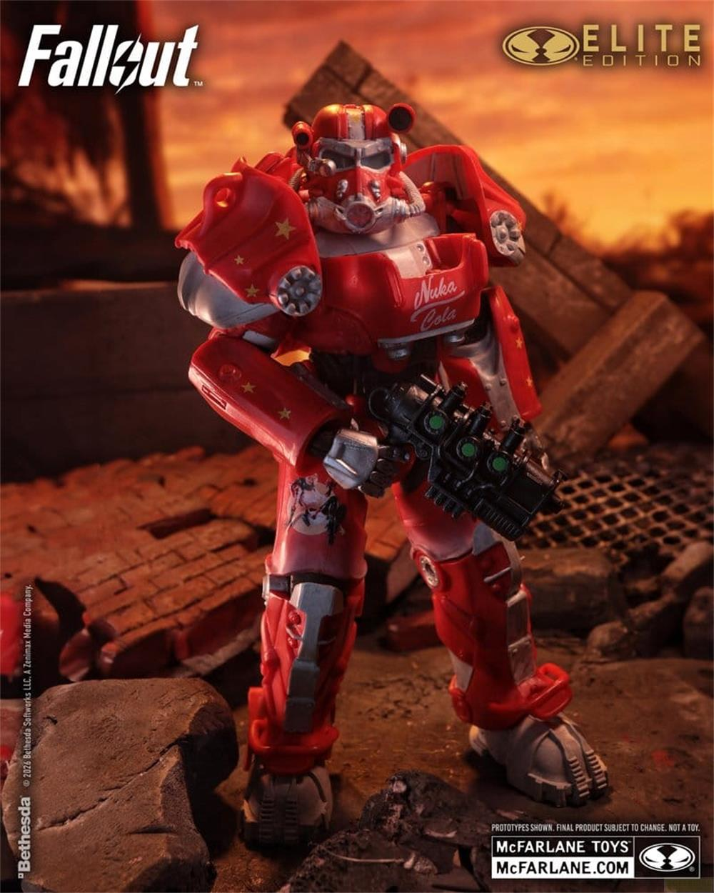 Fallout Power Armor Figur in Rot, mit Nuka-Cola-Logo, hält eine Waffe.