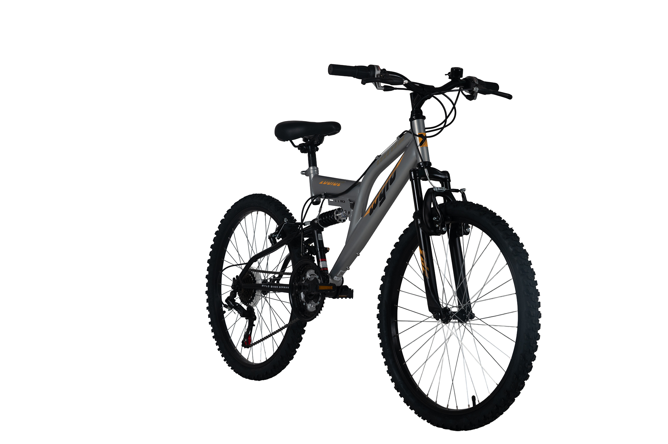 Ein graues Mountainbike mit schwarzen Reifen und Felgen auf weißem Hintergrund.