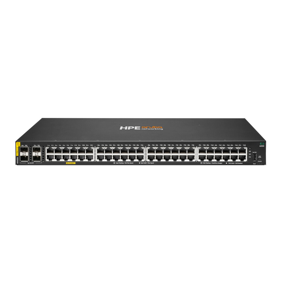 Uno switch di rete nero con più porte e marchio HPE Aruba.