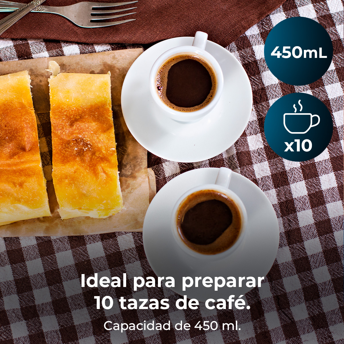 Dos tazas de café y pastel en mantel a cuadros. Capacidad 450ml.